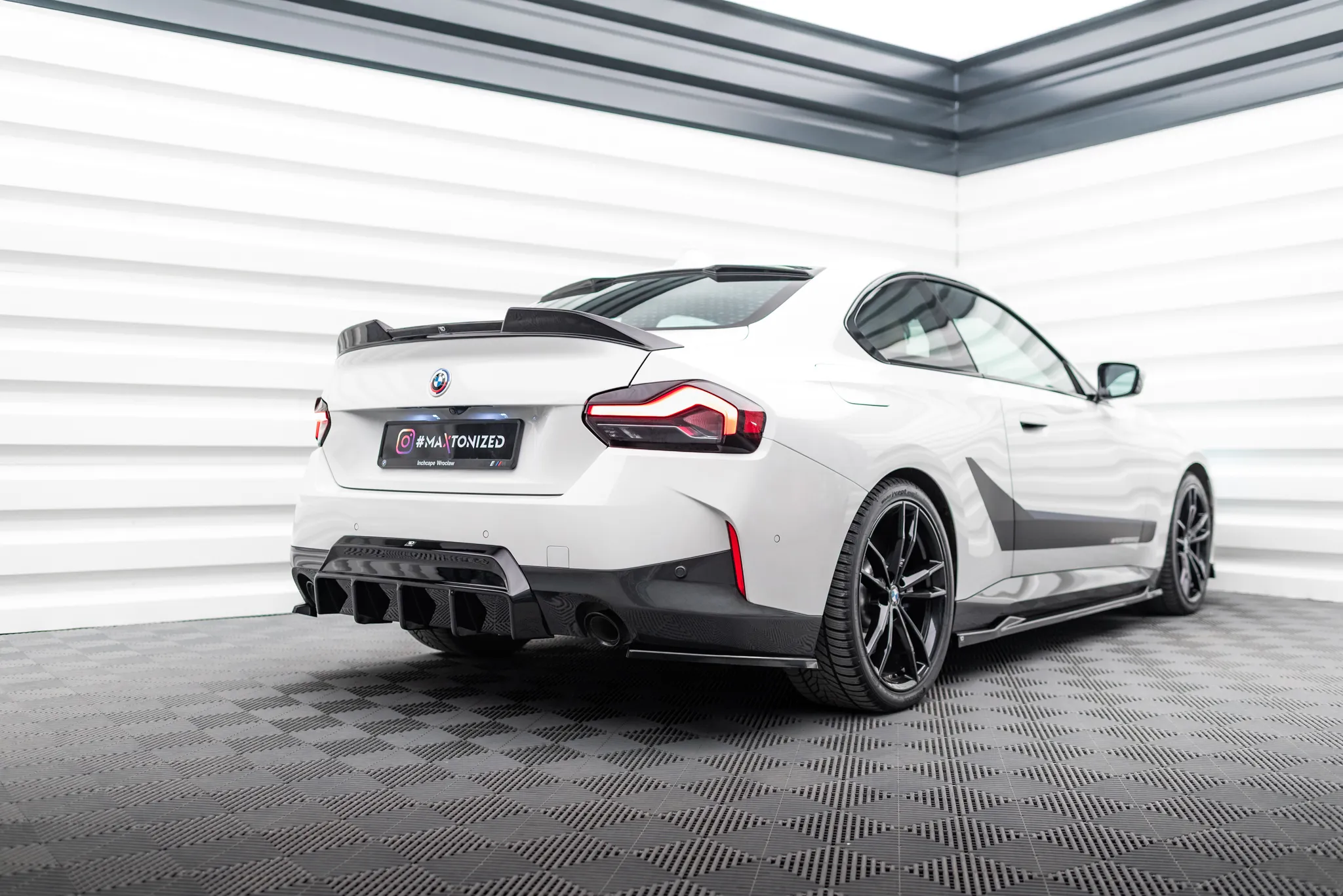 Diffuser V.1 BMW 2 M240I G42 2021 -> | Glossy Black Edition