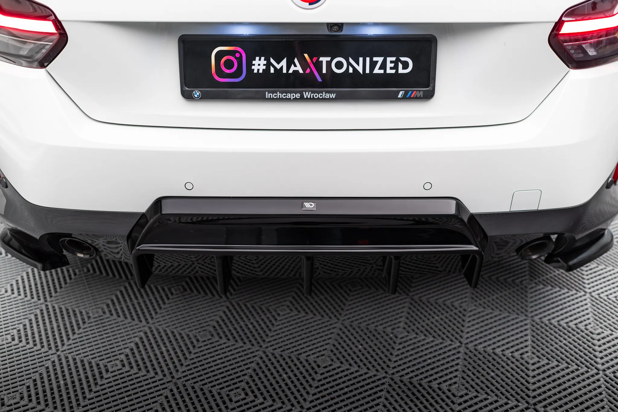Diffuser V.1 BMW 2 M240I G42 2021 -> | Glossy Black Edition – bilde 2