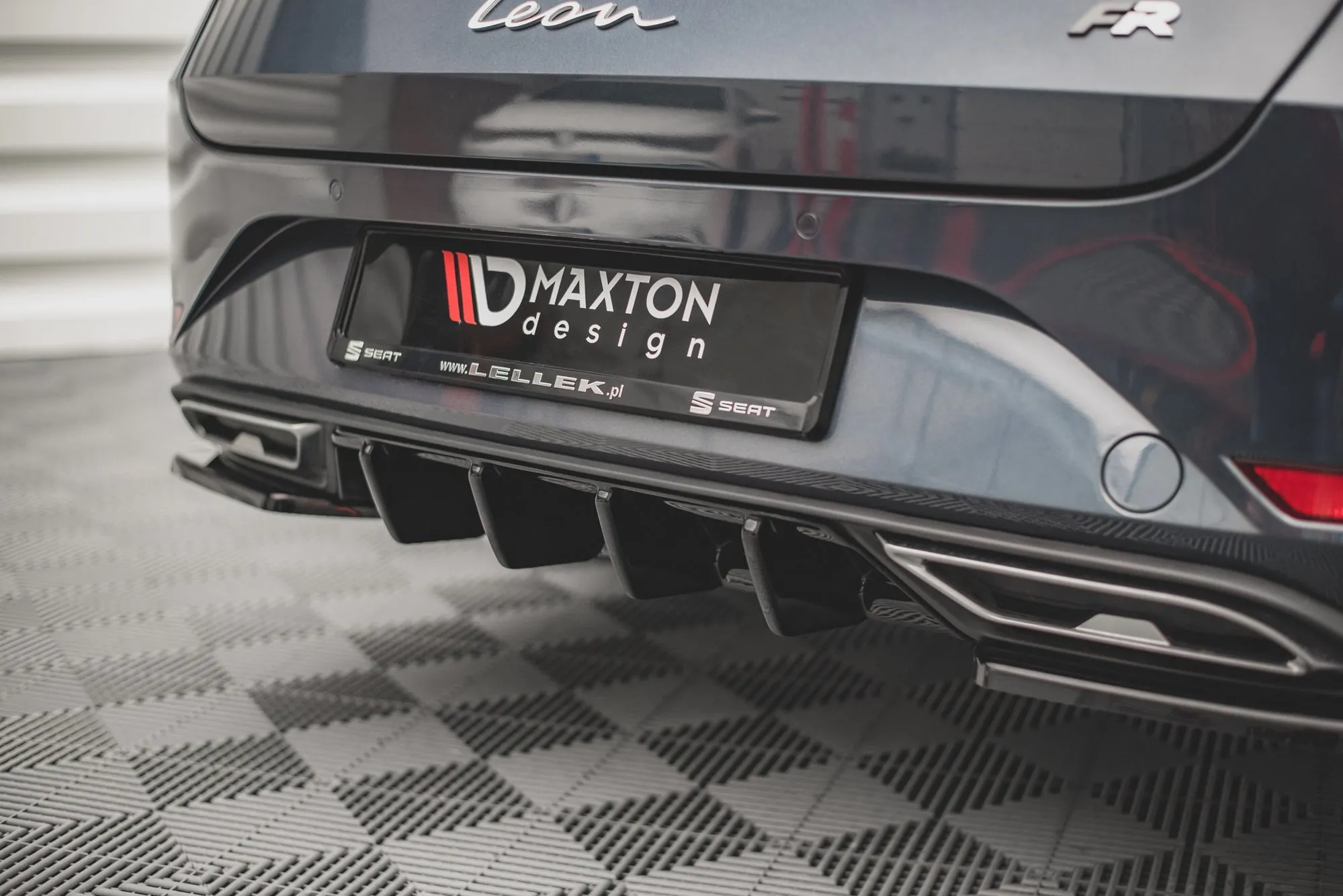 Diffuser V.1 Seat Leon FR ST MK4 2020-> | Glossy Black Edition – bilde 2