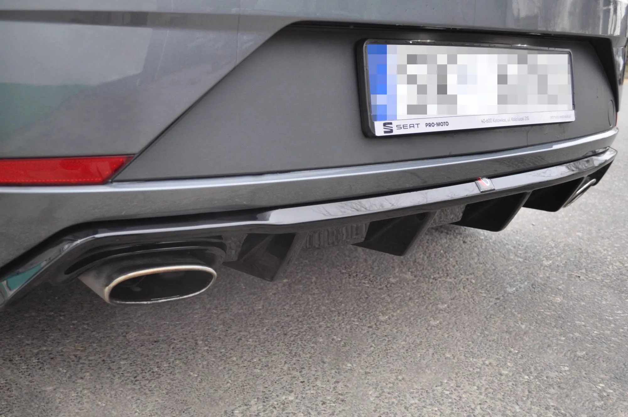 Diffuser V.1 Seat Leon III Cupra / Leon FR Facelift 2017-2020 | Glossy Black Edition