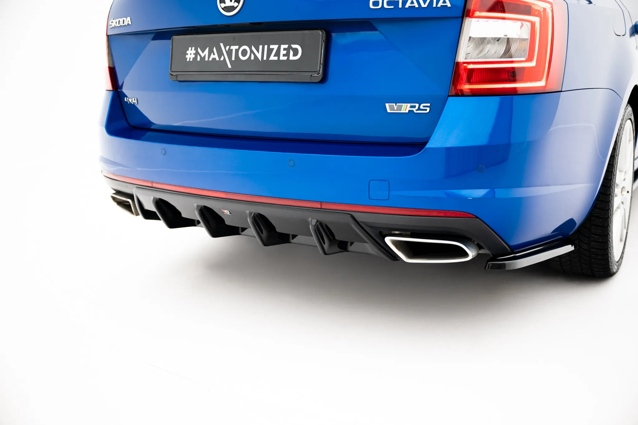 Diffuser V.1 Skoda Octavia III RS 2013-2016 | Glossy Black Edition