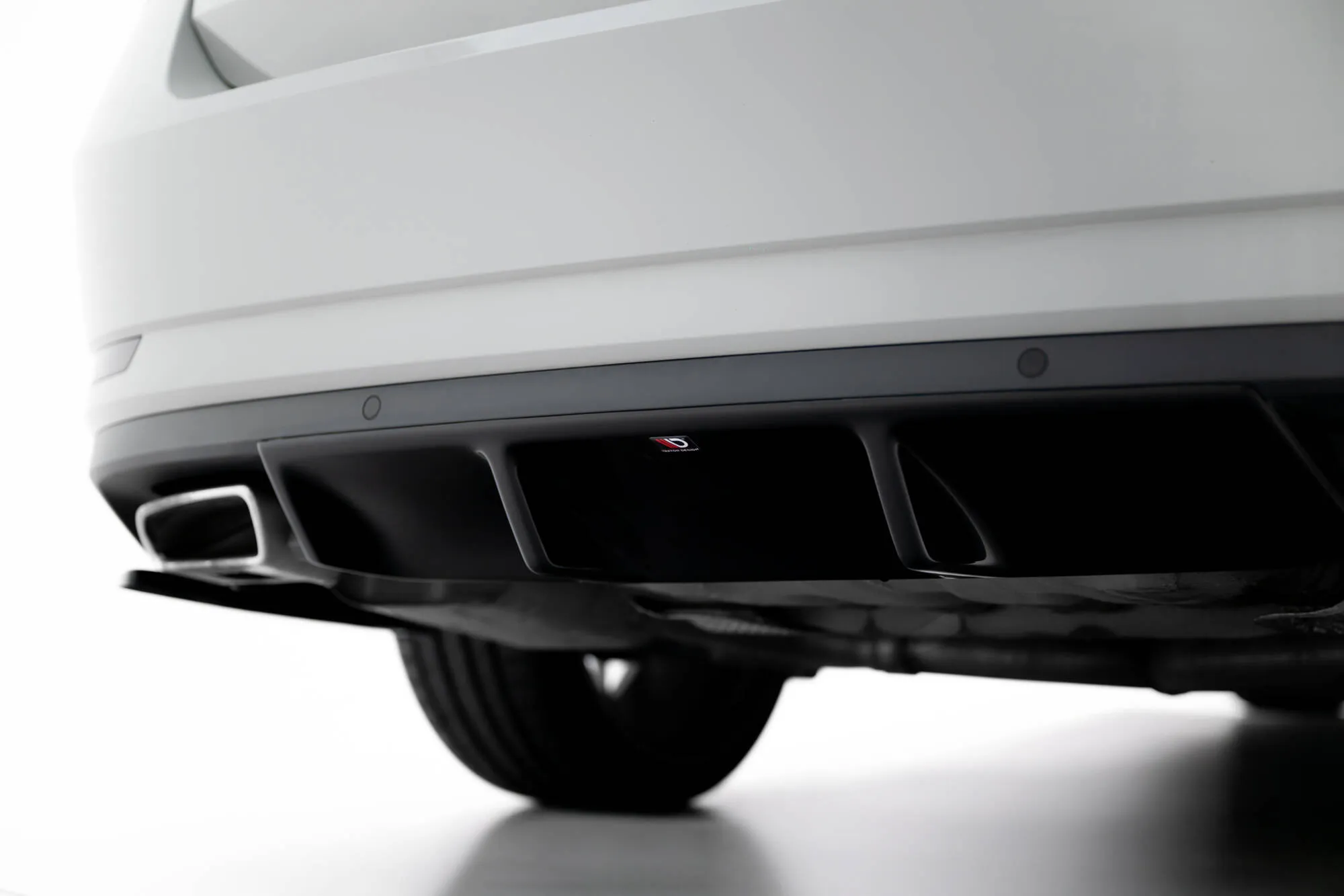Diffuser V.1 Skoda Superb III 2015 - 2019 | Glossy Black Edition – bilde 2