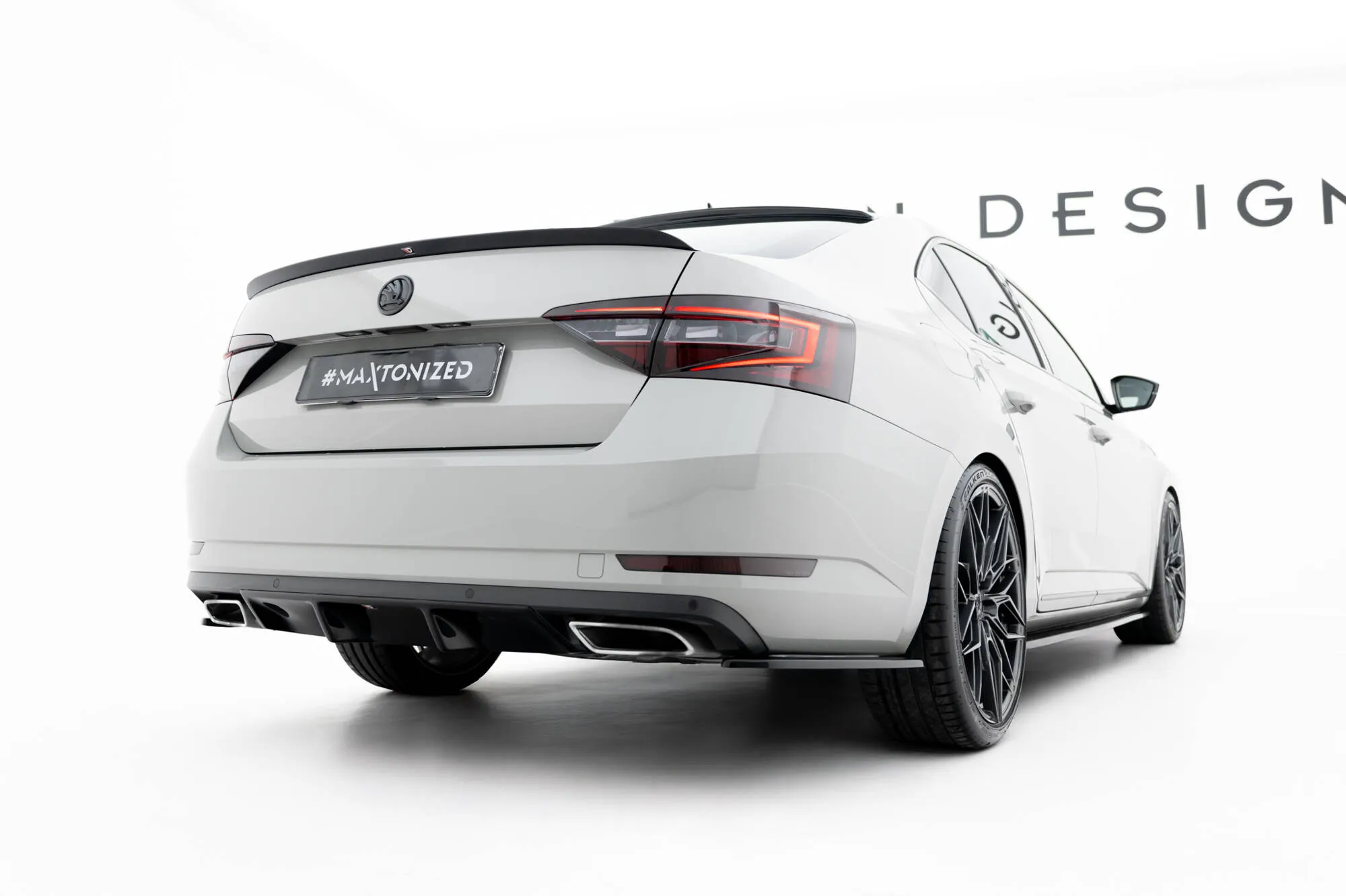Diffuser V.1 Skoda Superb III 2015 - 2019 | Glossy Black Edition – bilde 3