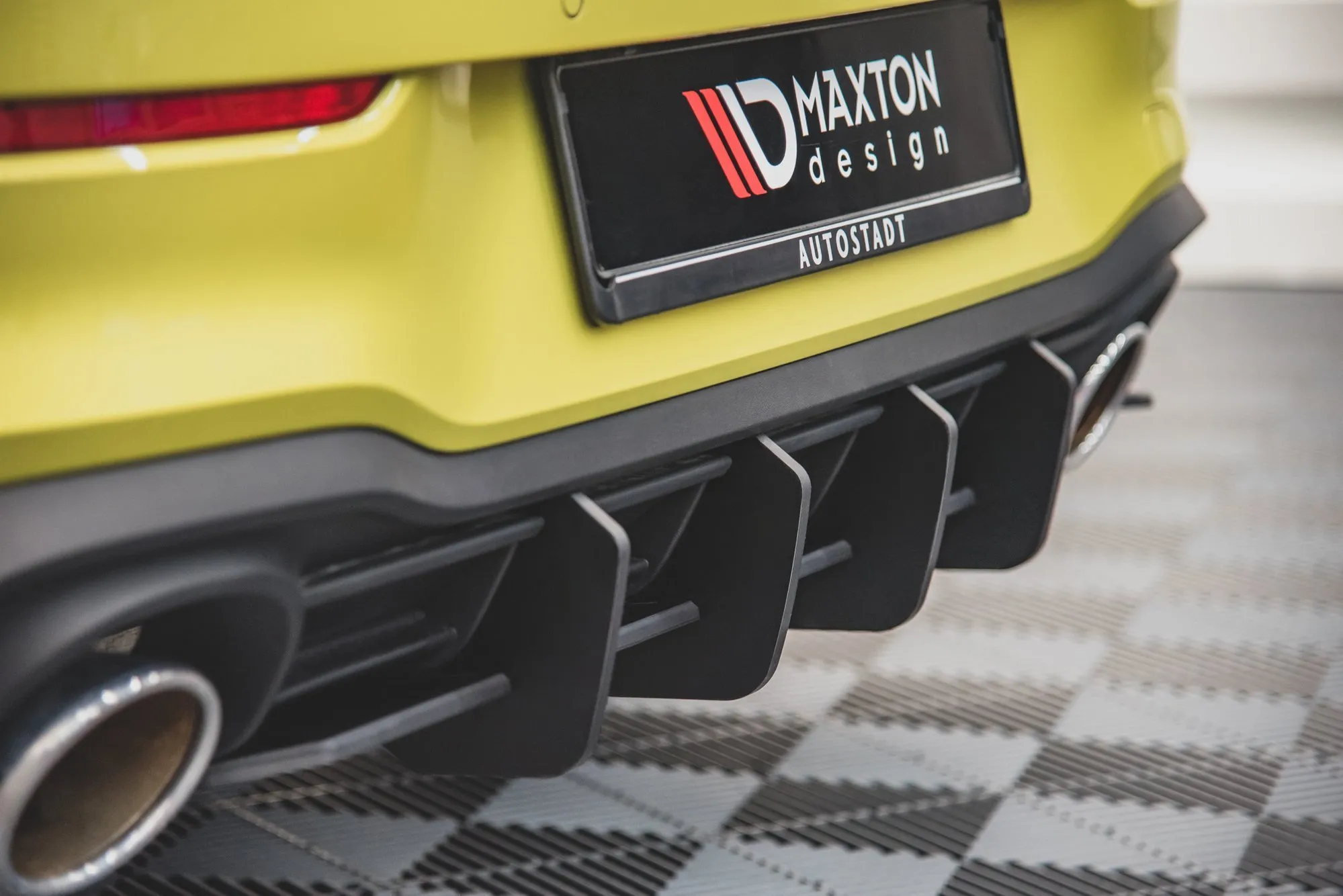Diffuser V.1 VW Golf VIII GTI Clubsport 2020-> | Street Pro Black Edition – bilde 3