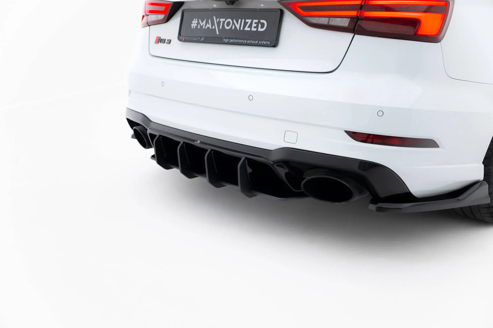 Diffuser V.2 Audi RS3 Sedan (8V) facelift 2017 - 2020 | Street Pro Black Edition – bilde 4
