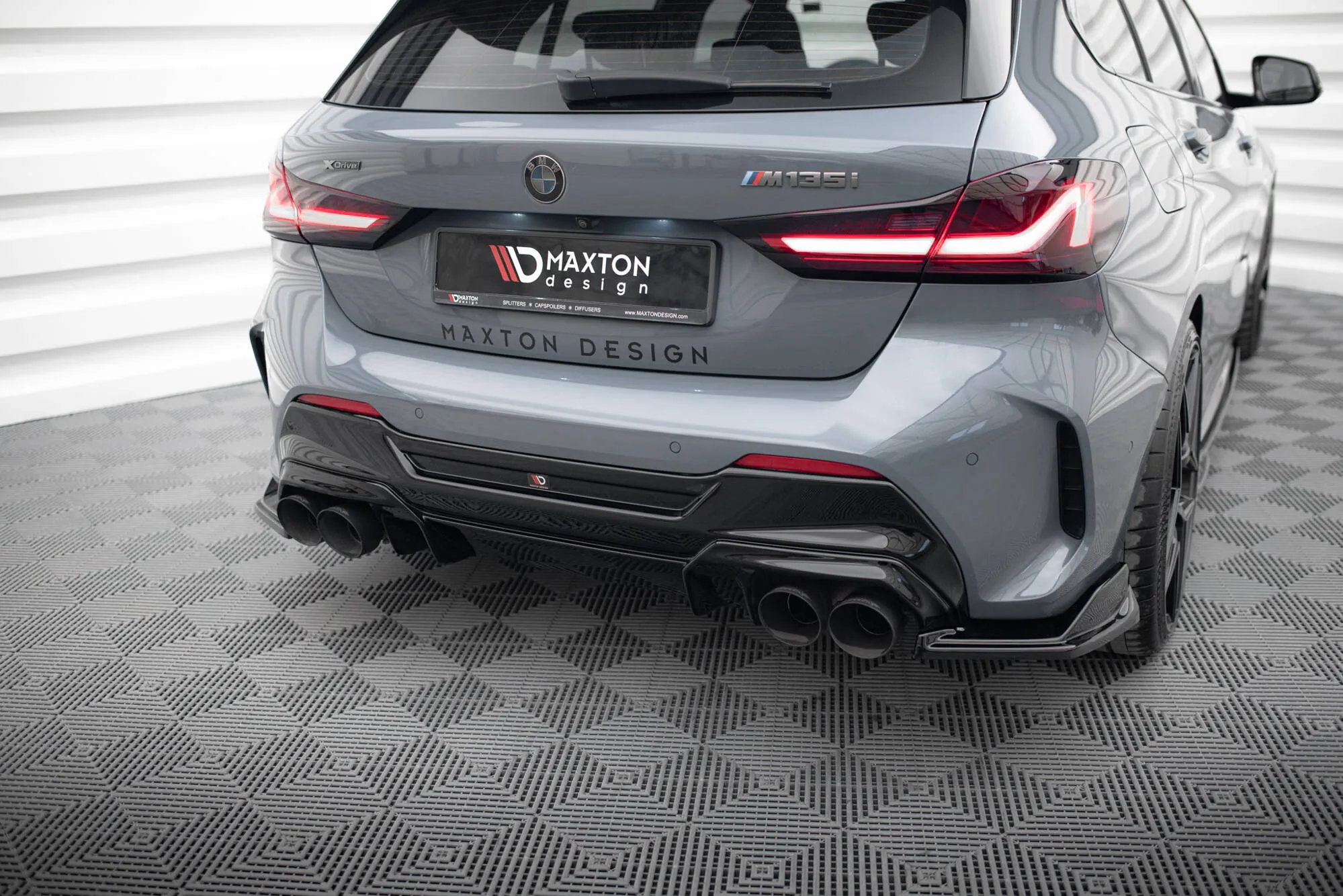 Diffuser V.2 BMW 1 (F40) M-Pack / BMW M135i (F40) 2019 - 2024 | Glossy Black Edition – bilde 5