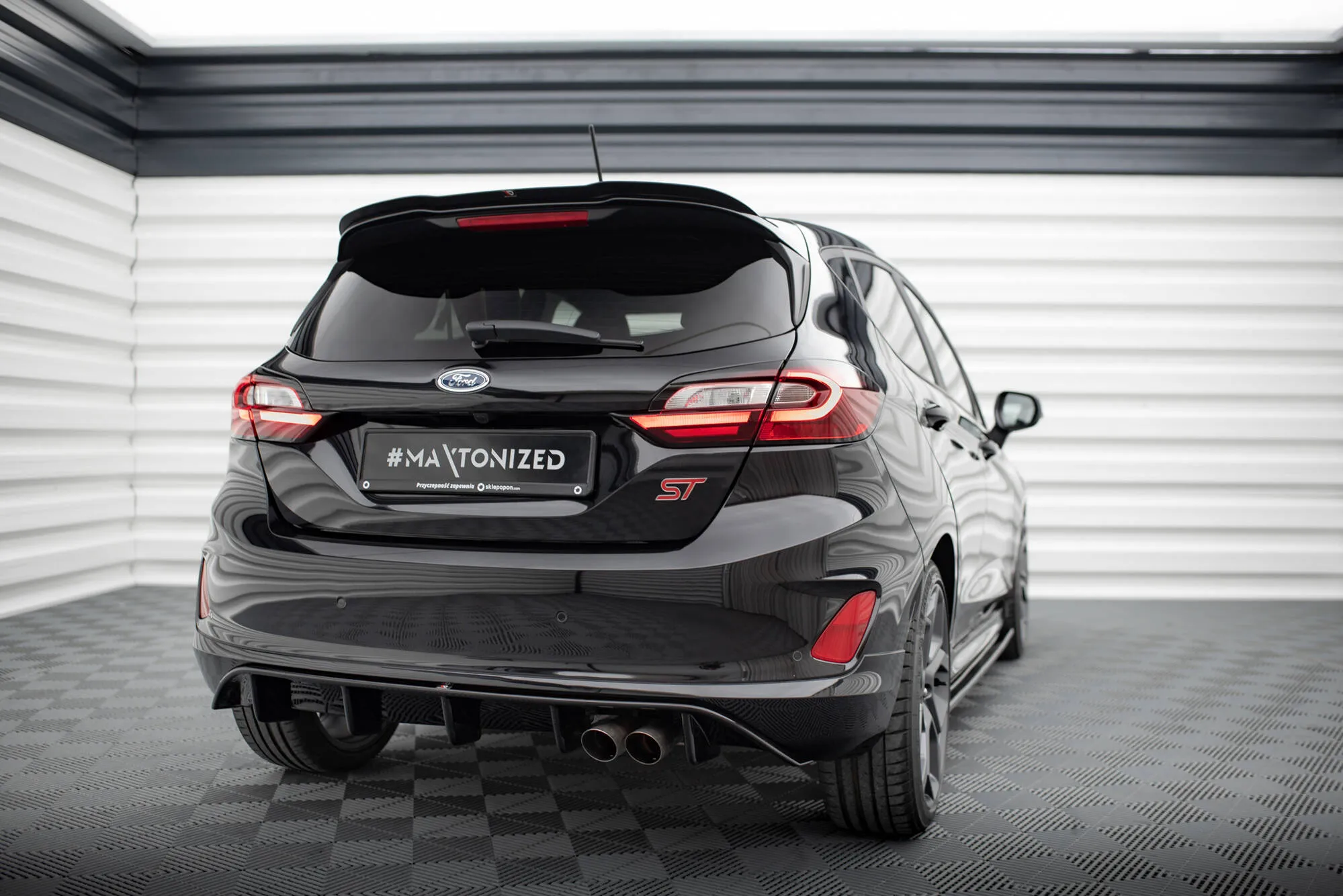 Diffuser V.2 Ford Fiesta Mk7 ST / ST-Line 2016 - 2023 | Glossy Black Edition
