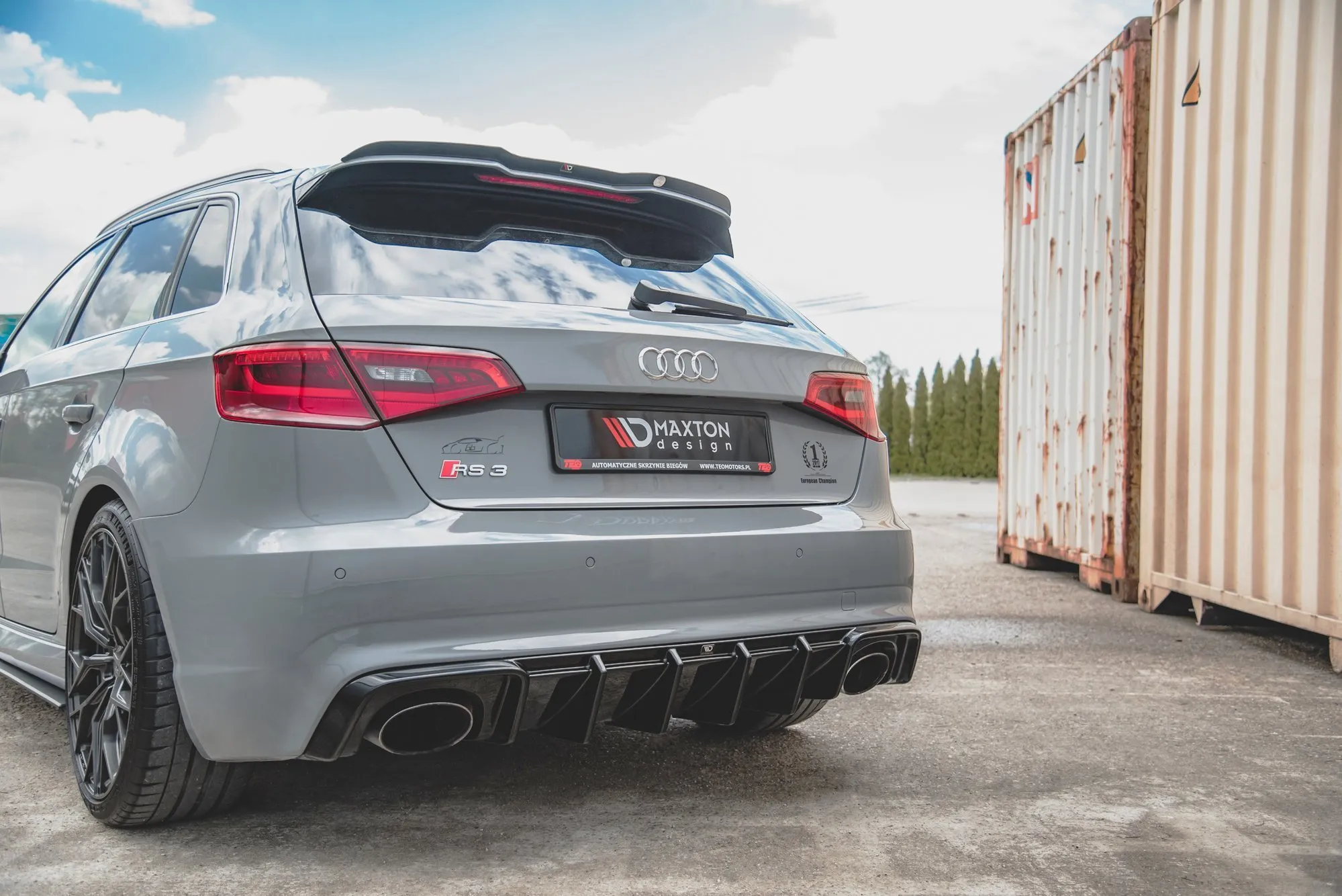 Diffuser V.2 RS3 Sportback (8V) 2015-2020 | Glossy Black Edition – bilde 5