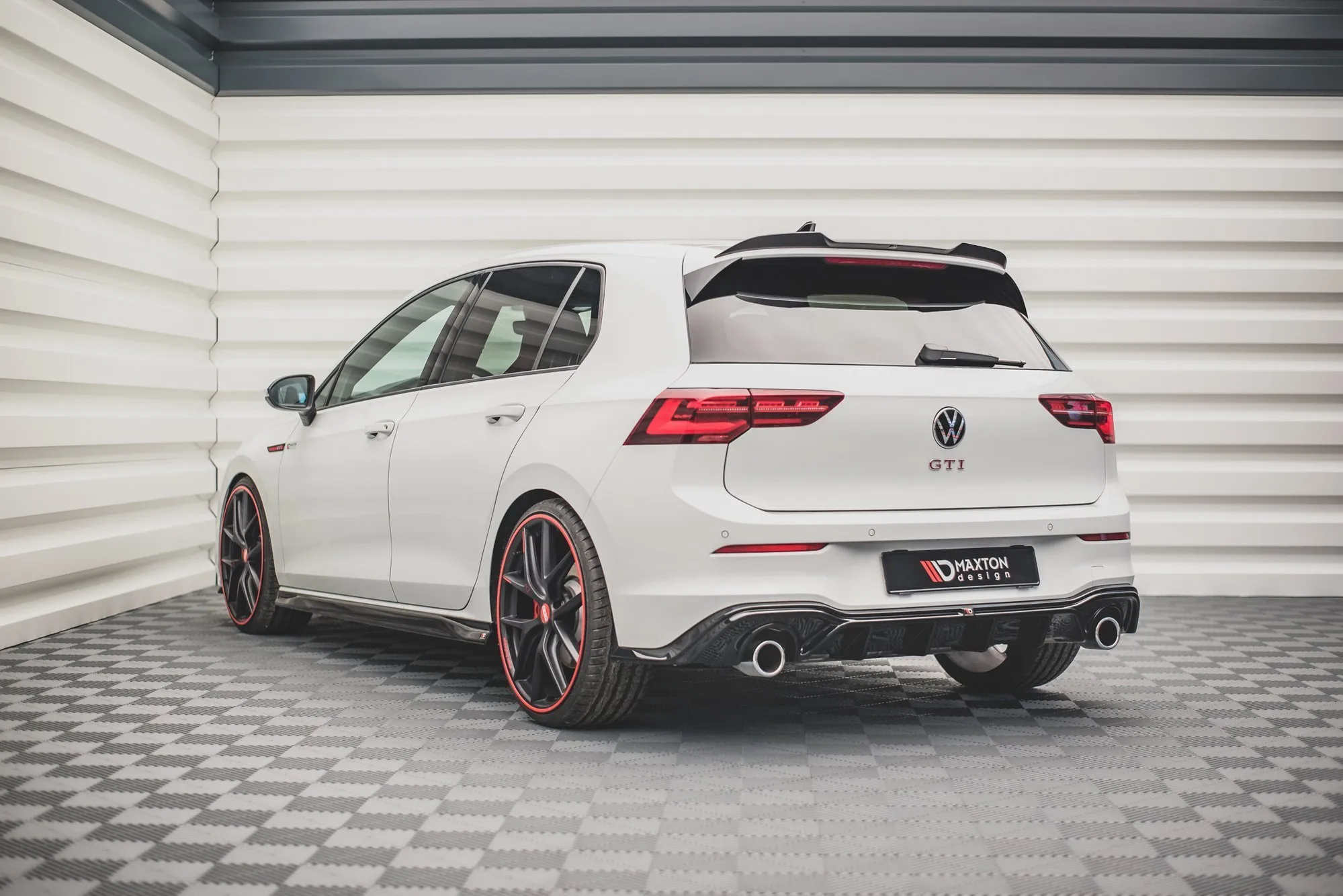 Diffuser V.2 V.1 VW Golf VIII R 2020-> / VW Golf VIII GTI 2020-> | Glossy Black Edition – bilde 9