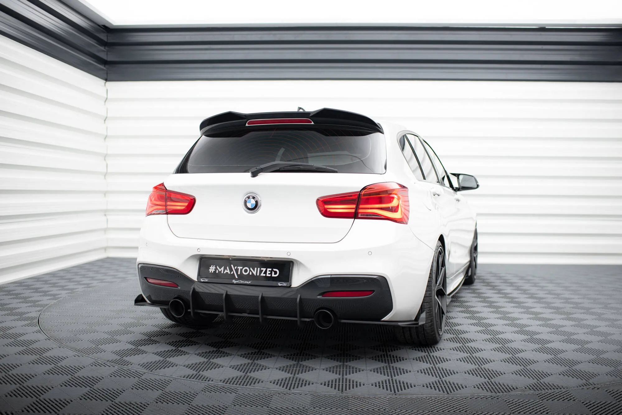Diffuser V.3 BMW 1 (F20) M Pack LCI 2015 - 2019 | Street Pro Black Edition