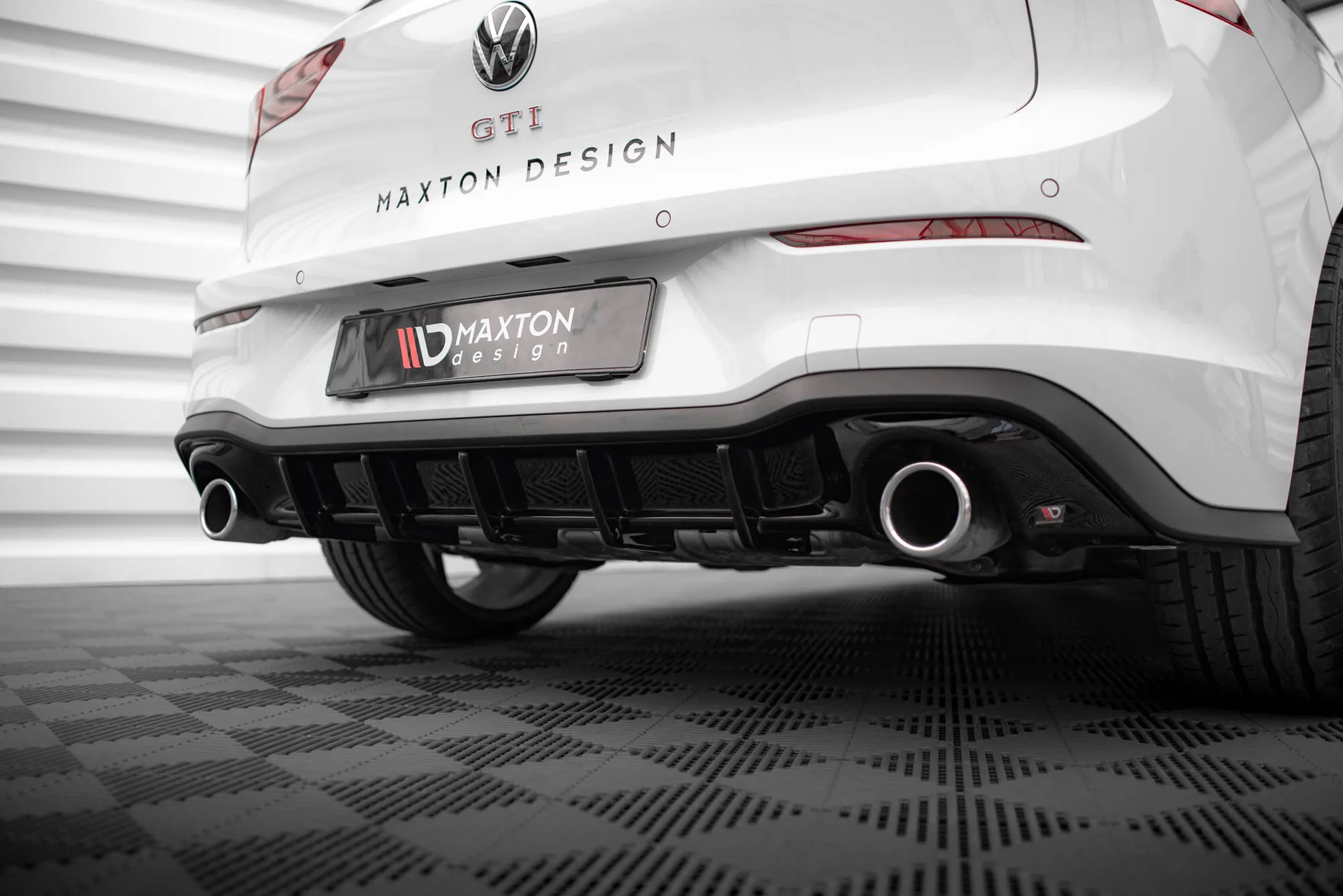 Diffuser V.3 V.1 VW Golf VIII R 2020-> / VW Golf VIII GTI 2020-> | Glossy Black Edition – bilde 7