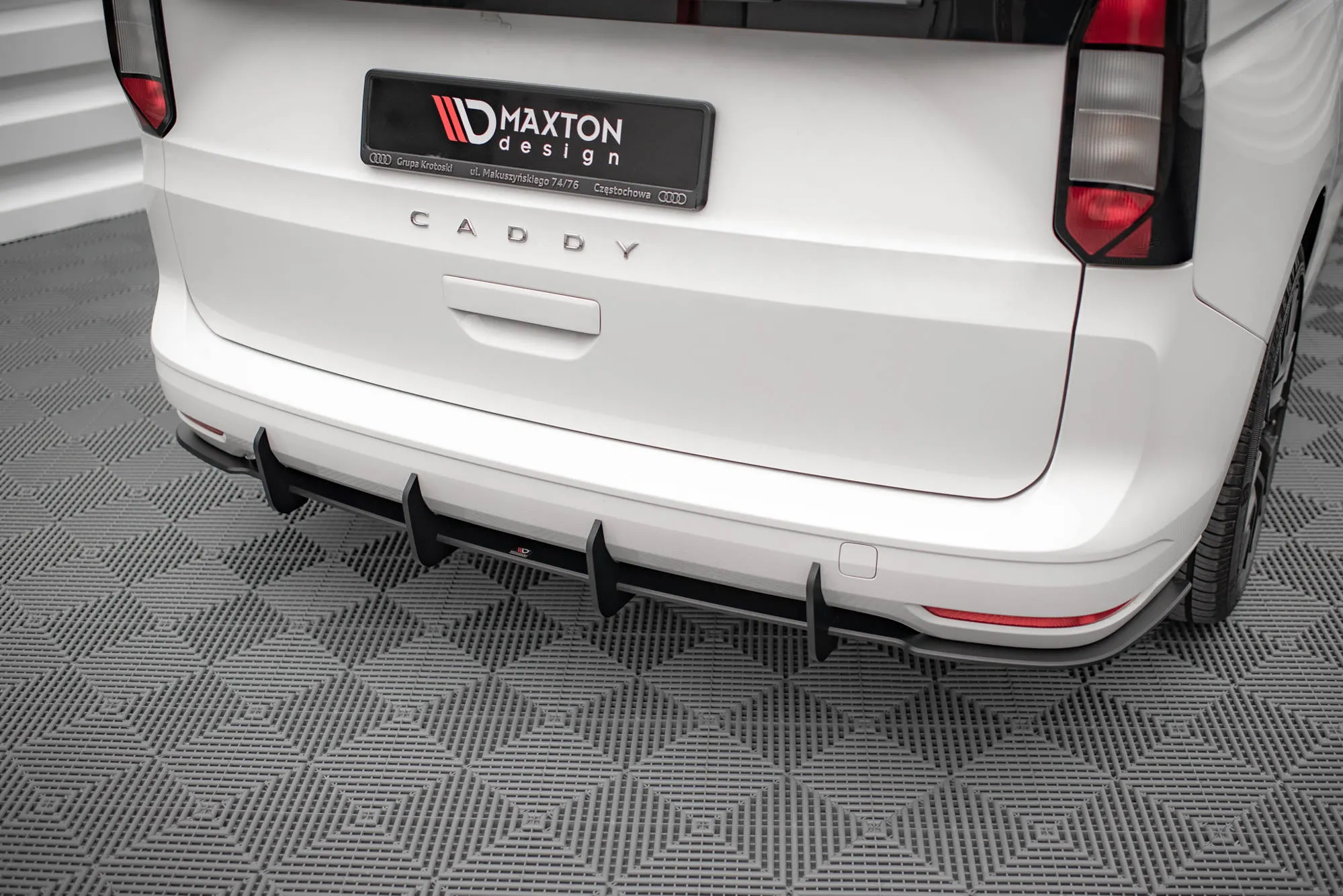 Diffuser Volkswagen Caddy (Mk5) 2020-2026 | Street Pro Black Edition – bilde 2