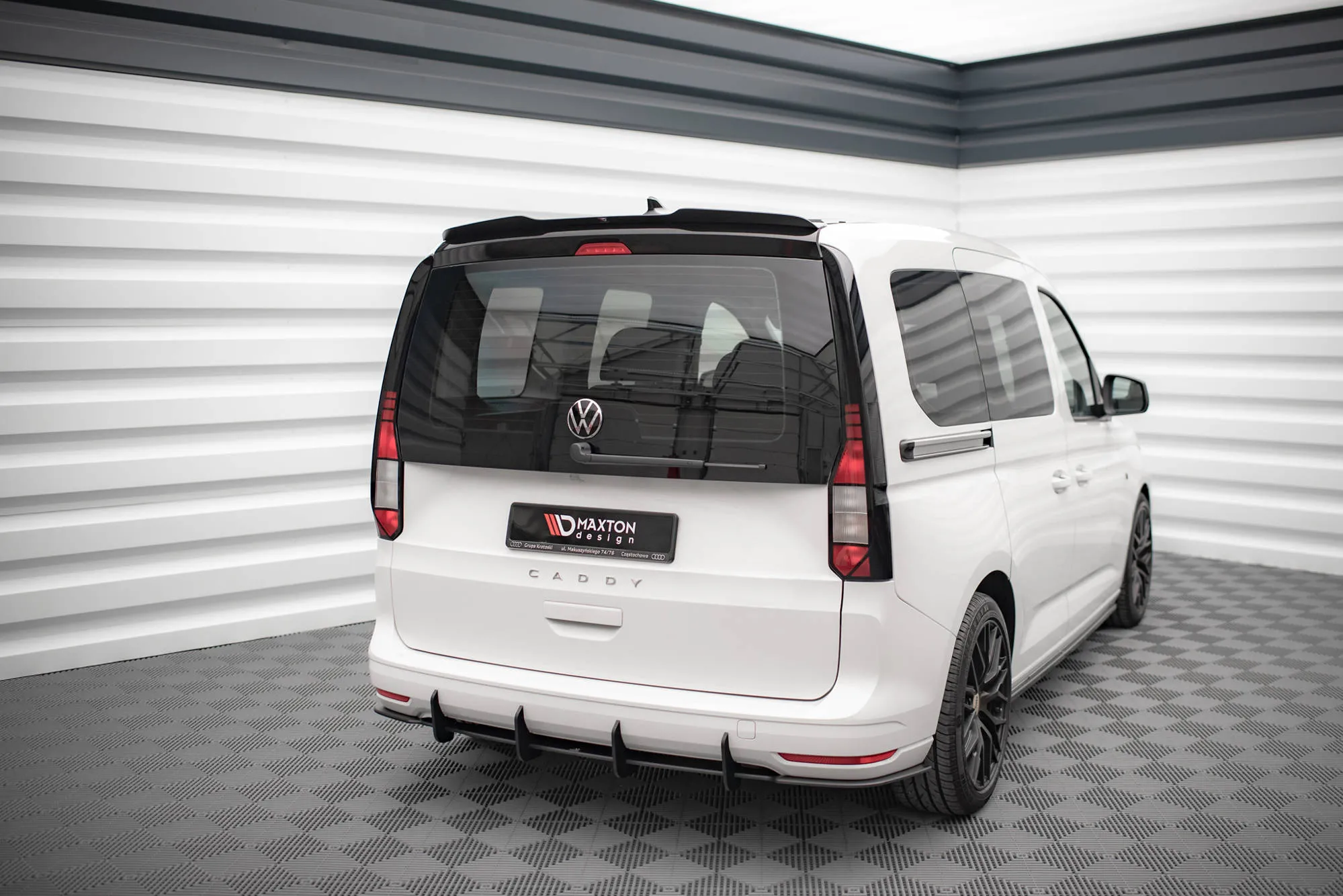 Diffuser Volkswagen Caddy (Mk5) 2020-2026 | Street Pro Black Edition – bilde 4