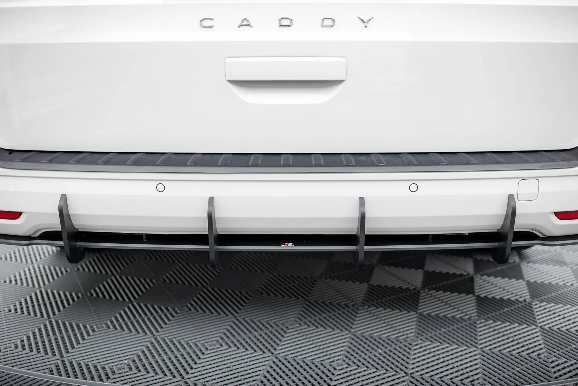 Diffuser Volkswagen Caddy (Mk5) 2020-2026 | Street Pro Black Edition – bilde 3