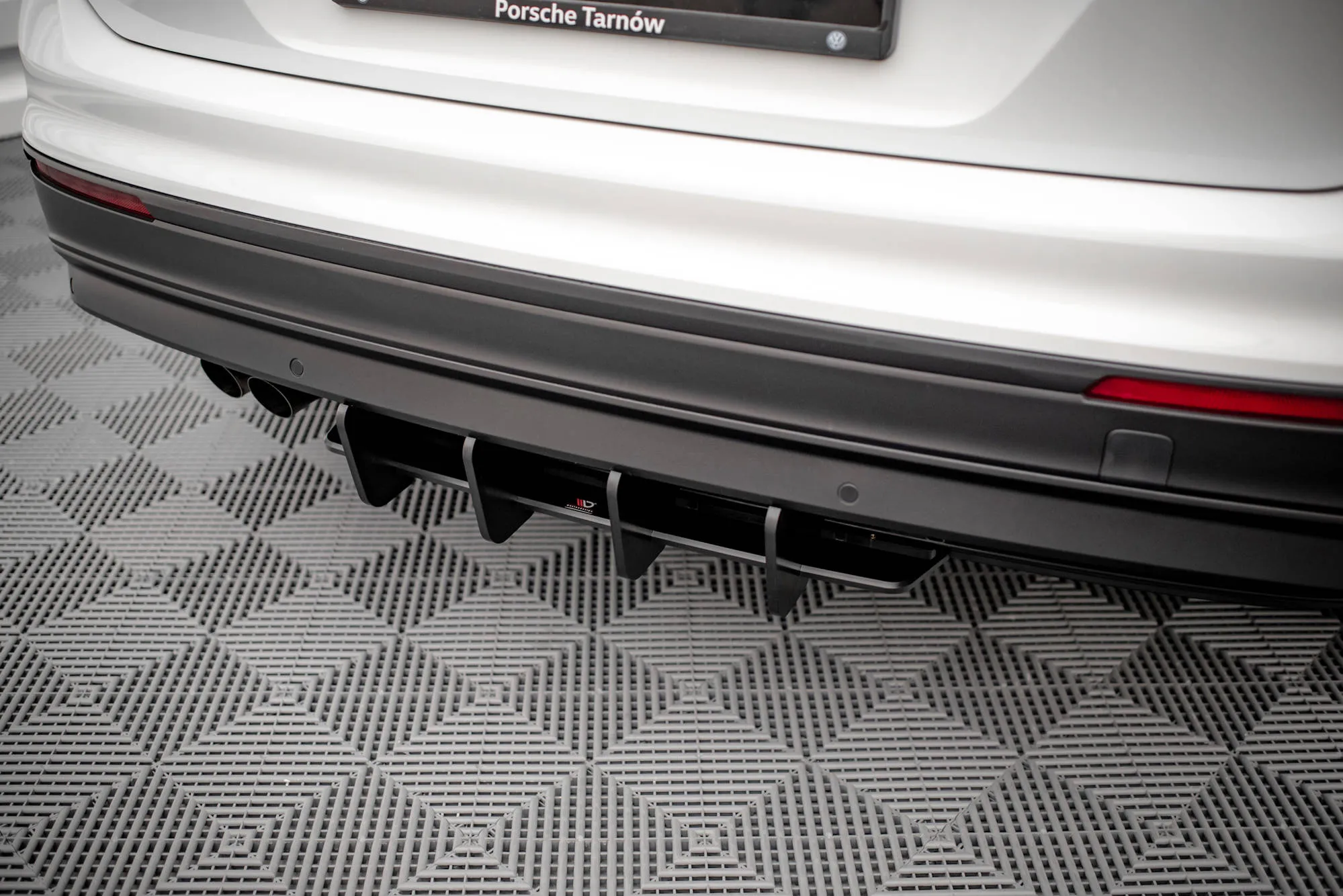 Diffuser Volkswagen Tiguan (K2) 2016-2026 | Street Pro Black Edition – bilde 2