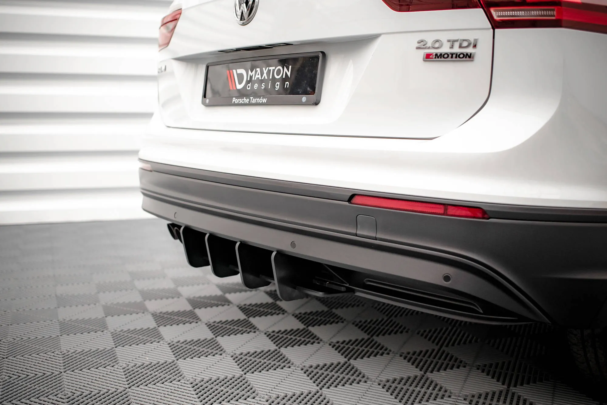 Diffuser Volkswagen Tiguan (K2) 2016-2026 | Street Pro Black Edition – bilde 3