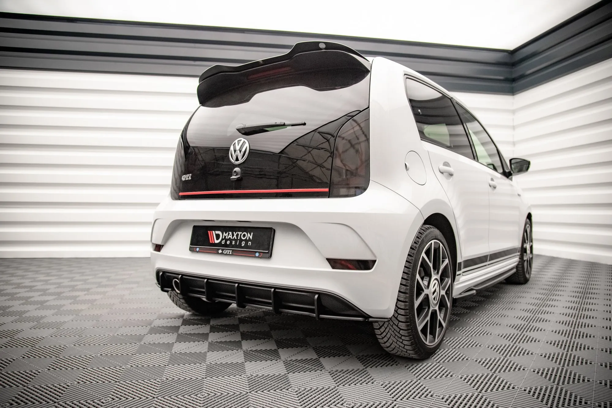 Diffuser Volkswagen UP GTI | Street Pro Black Edition – bilde 2