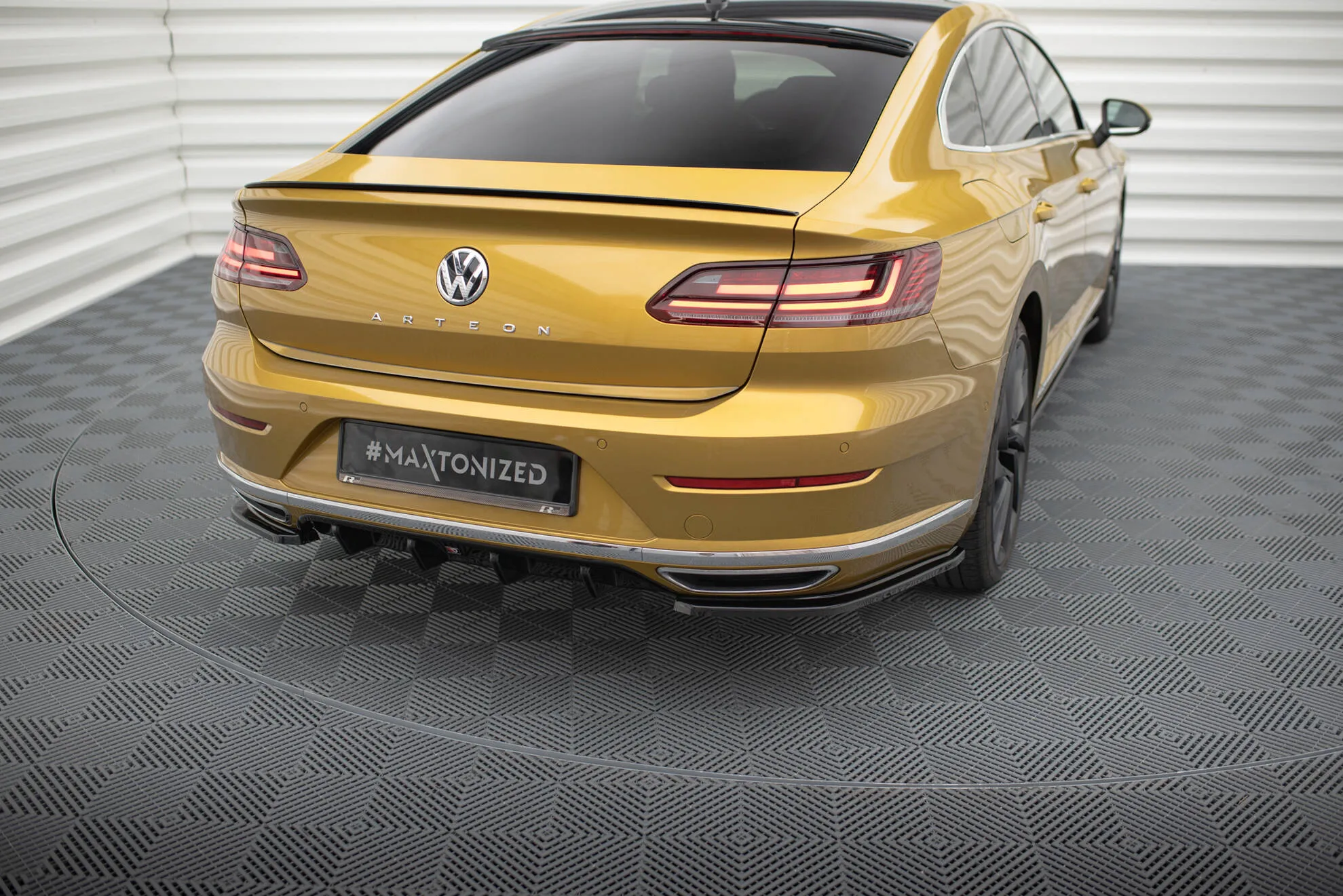 Diffuser VW Arteon R-Line 2017 - 2020 | Glossy Black Edition – bilde 4