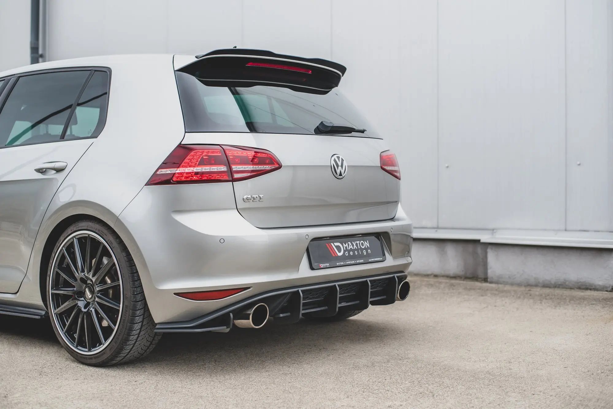 Diffuser VW Golf 7 GTI 2013 - 2017 │ V.1 Racing Durability Black