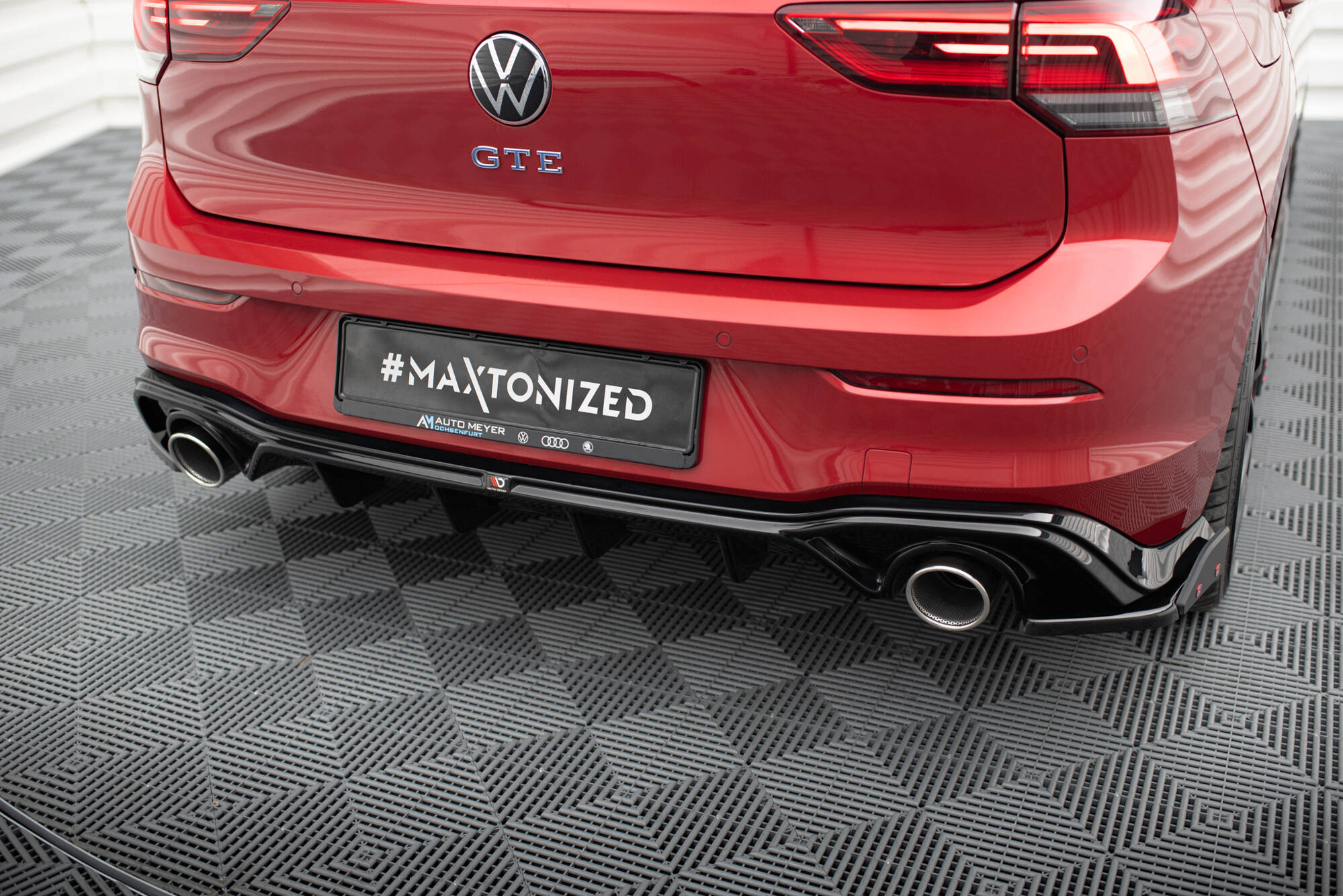 Diffuser VW Golf 8 GTE 2019 -> │ med endestuss – bilde 5