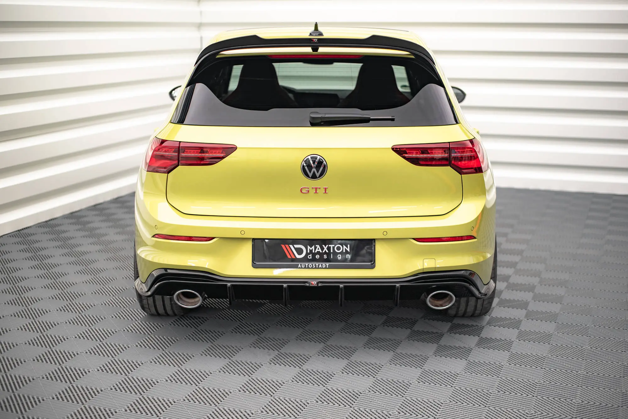 Diffuser VW Golf GTI Clubsport Mk8 2020 - > | Glossy Black Edition – bilde 3