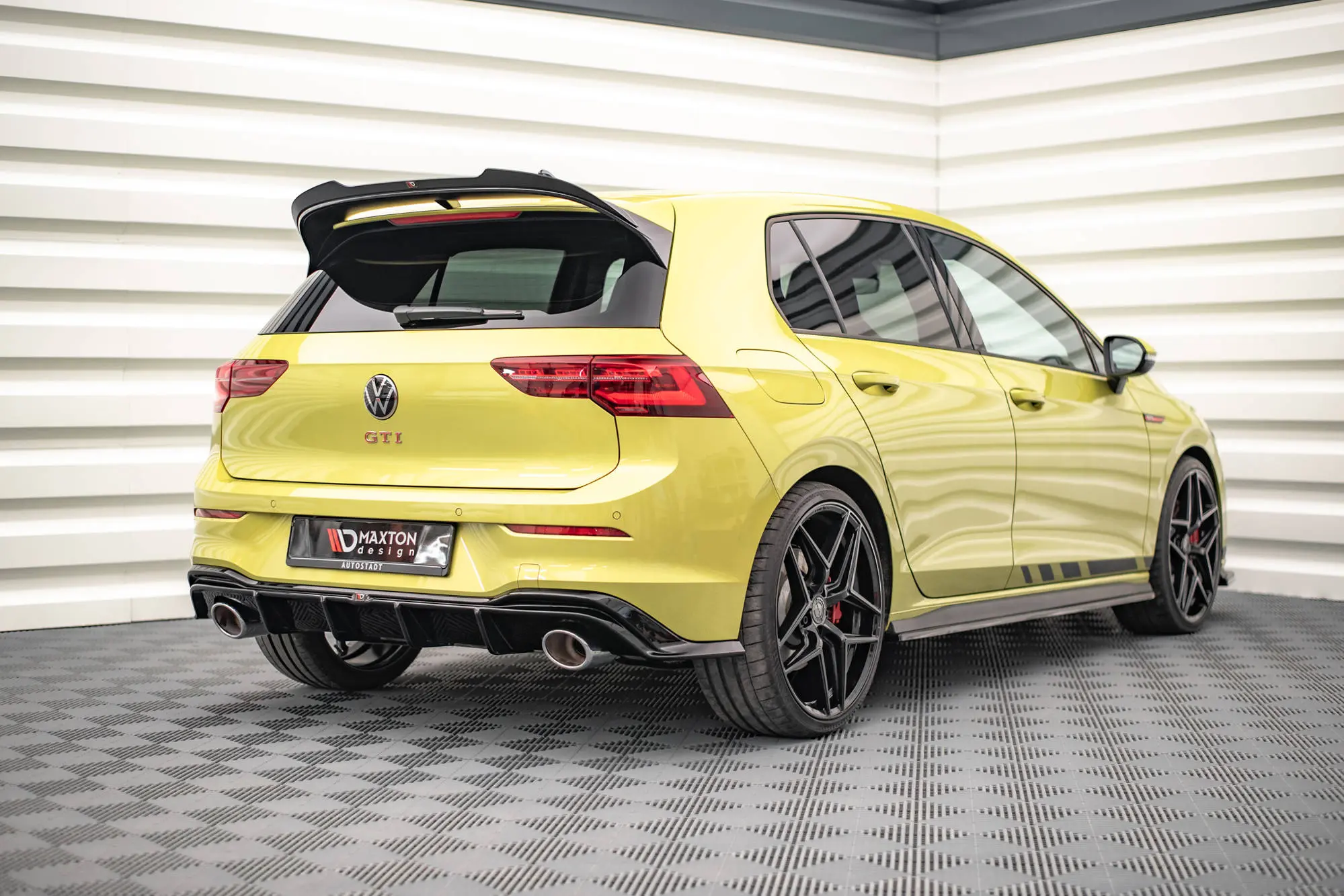 Diffuser VW Golf GTI Clubsport Mk8 2020 - > | Glossy Black Edition – bilde 5