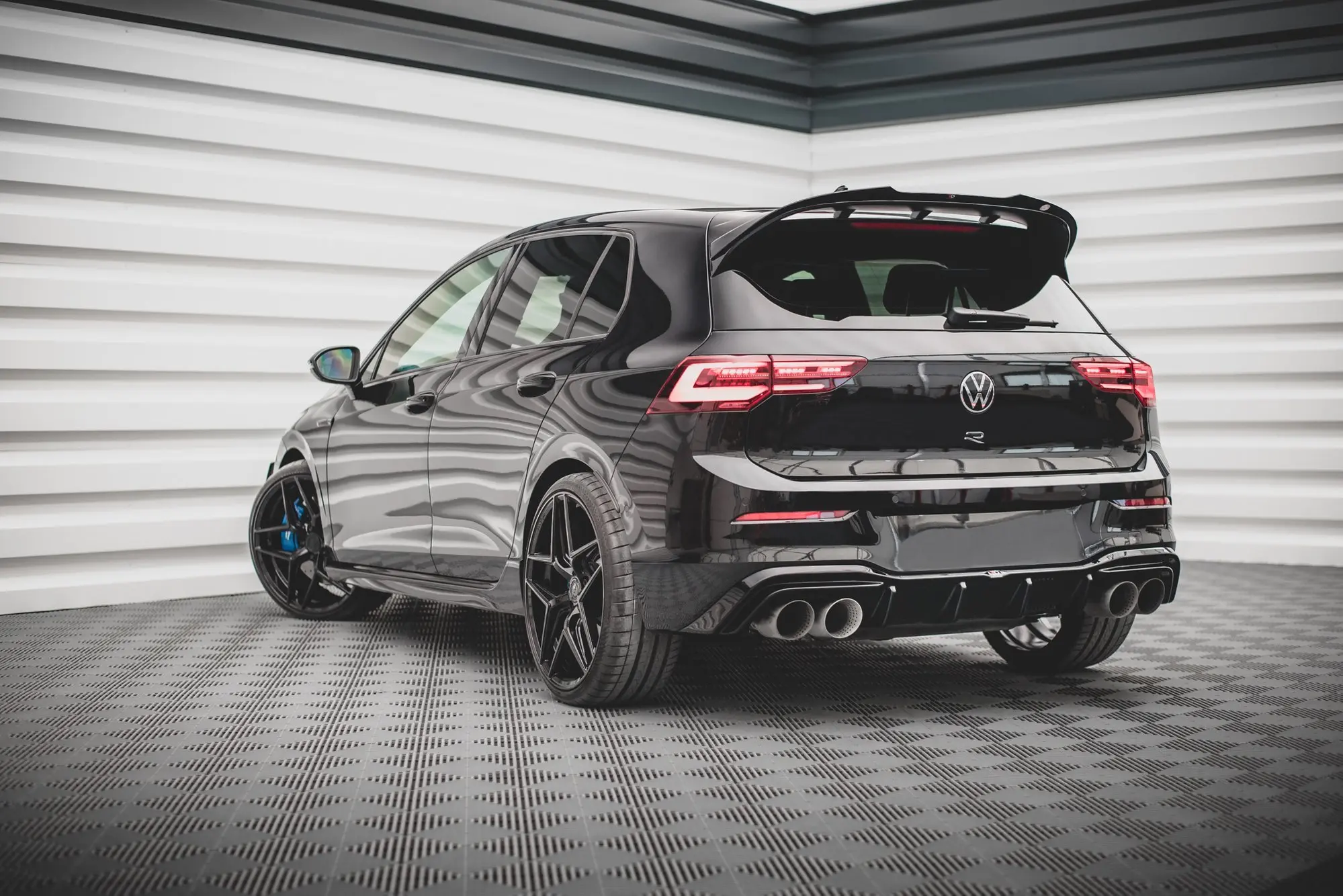 Diffuser VW Golf R Mk8 2020 - > | V.2 Glossy Black Edition – bilde 4