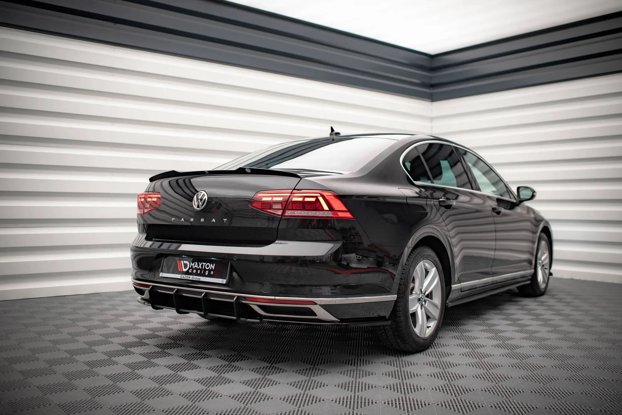 Diffuser VW Passat B8 Sedan Facelift 2019 - 2023 | Street Pro Black Edition – bilde 3