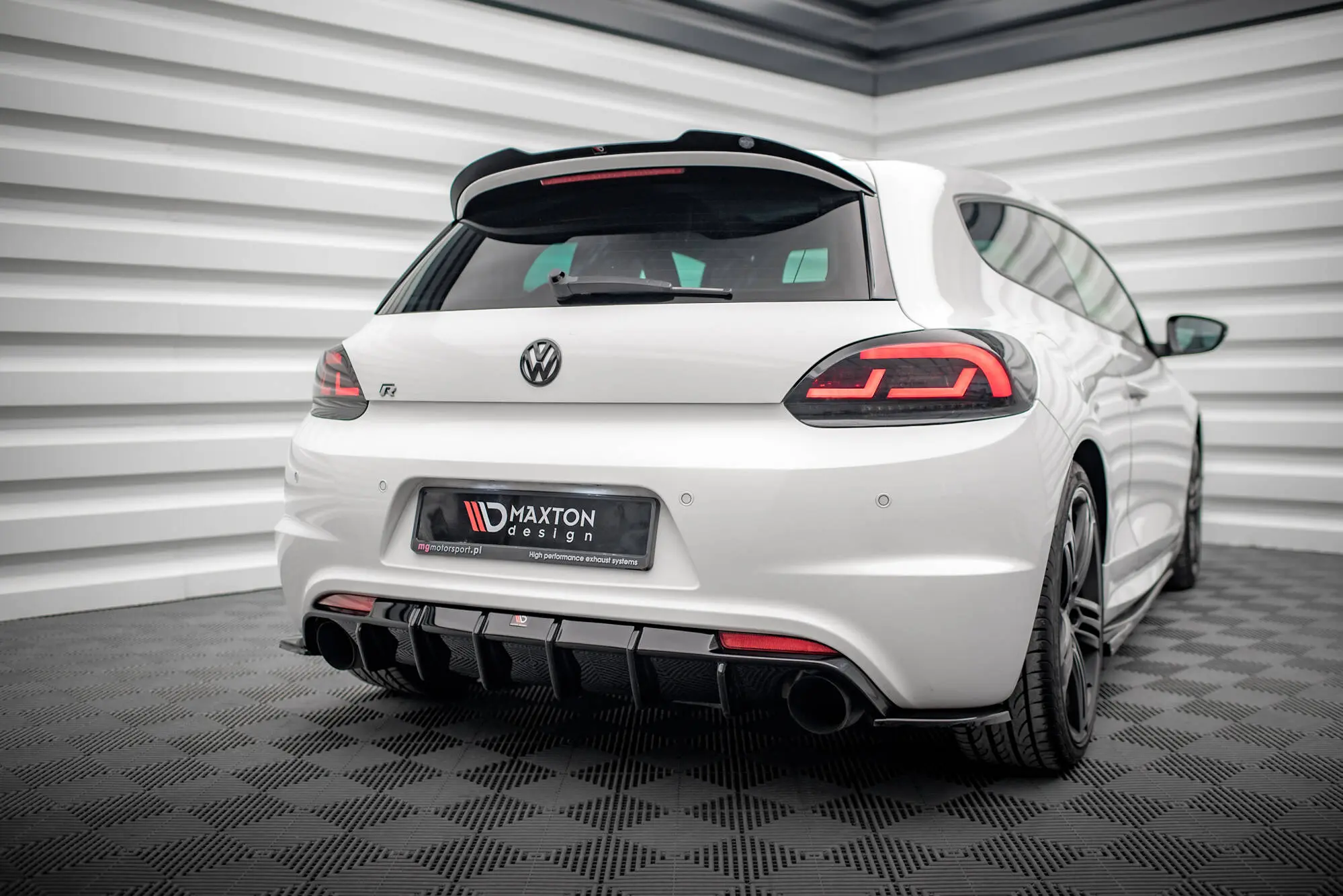 Diffuser VW Scirocco R mk3 2008 - 2014 | Glossy Black Edition – bilde 4