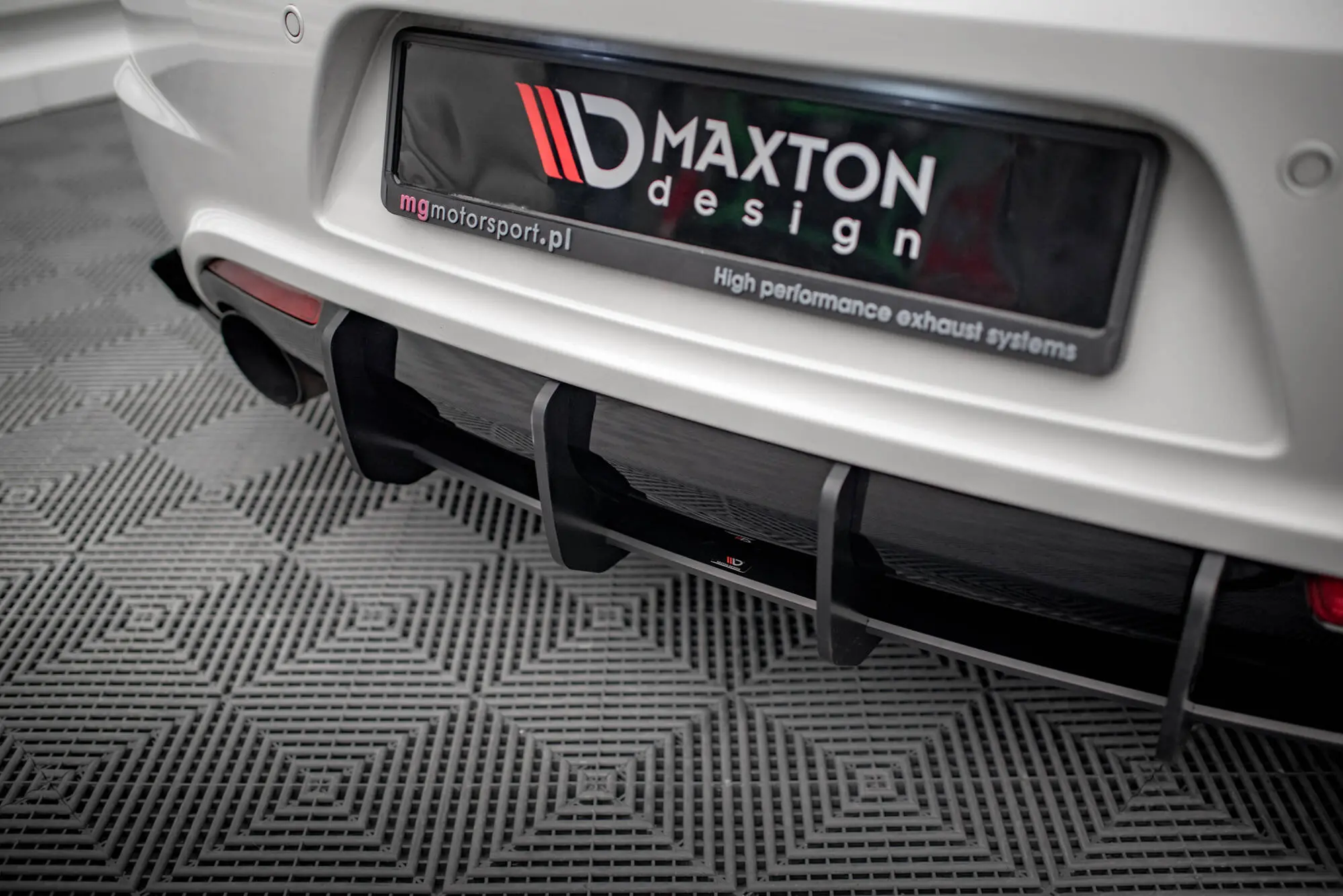 Diffuser VW Scirocco R mk3 2008 - 2014 | Street Pro Black Edition