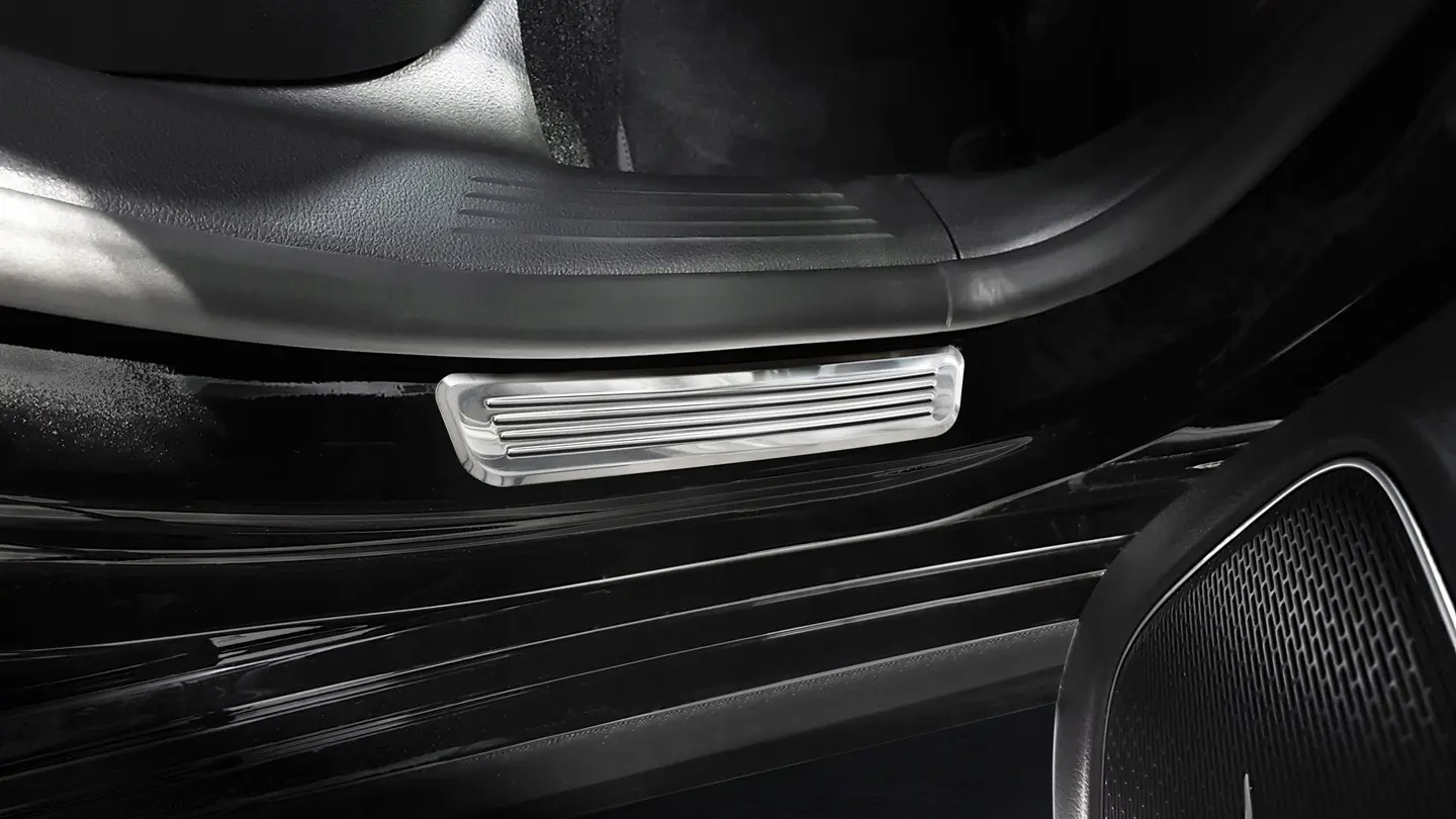 Dørbeskytter dørlister bak Mercedes-Benz CLA II Shoting Brake X118 2019->Silver Edition