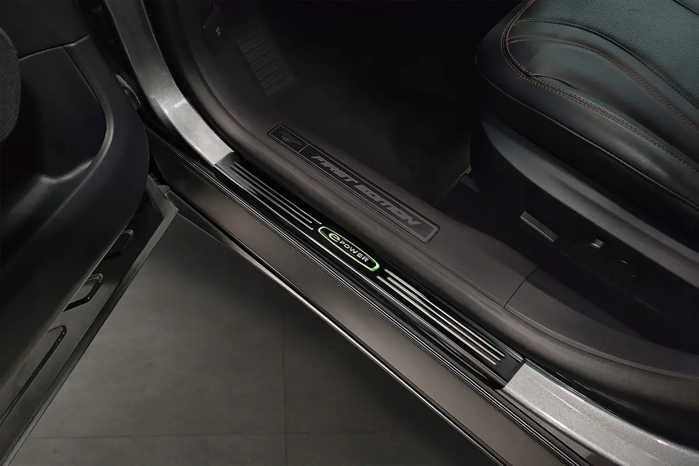 Dørbeskytter dørlister Ford Mustang Mach-e 2020->