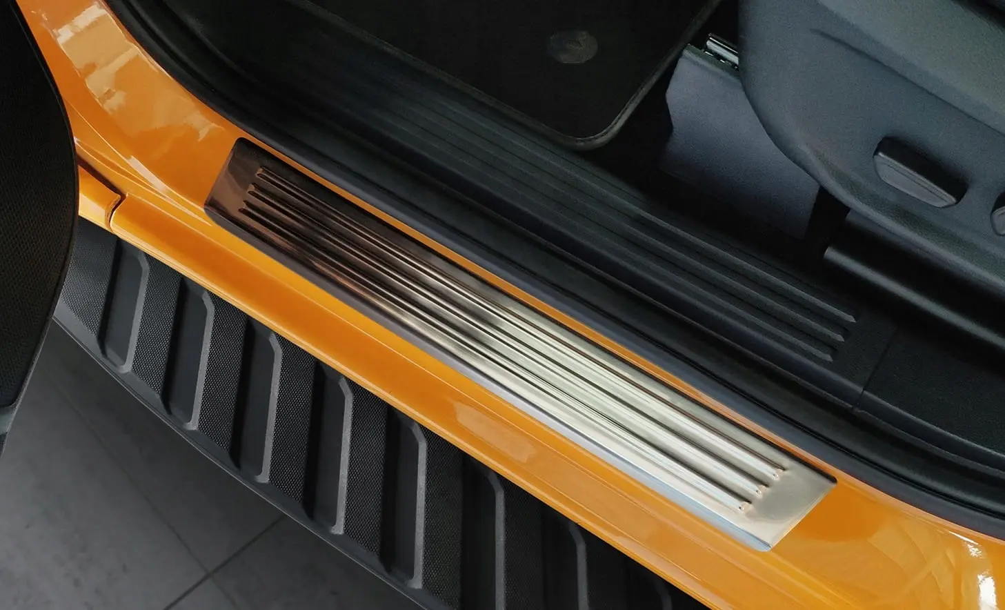 Dørbeskytter dørlister Ford Ranger 2022 -> | Silver Edition