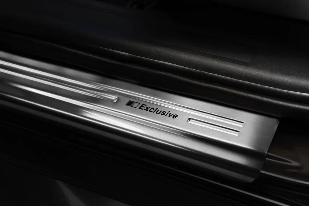 Dørbeskytter dørlister Mitsubishi Outlander III 2012 - 2022 | Exclusive