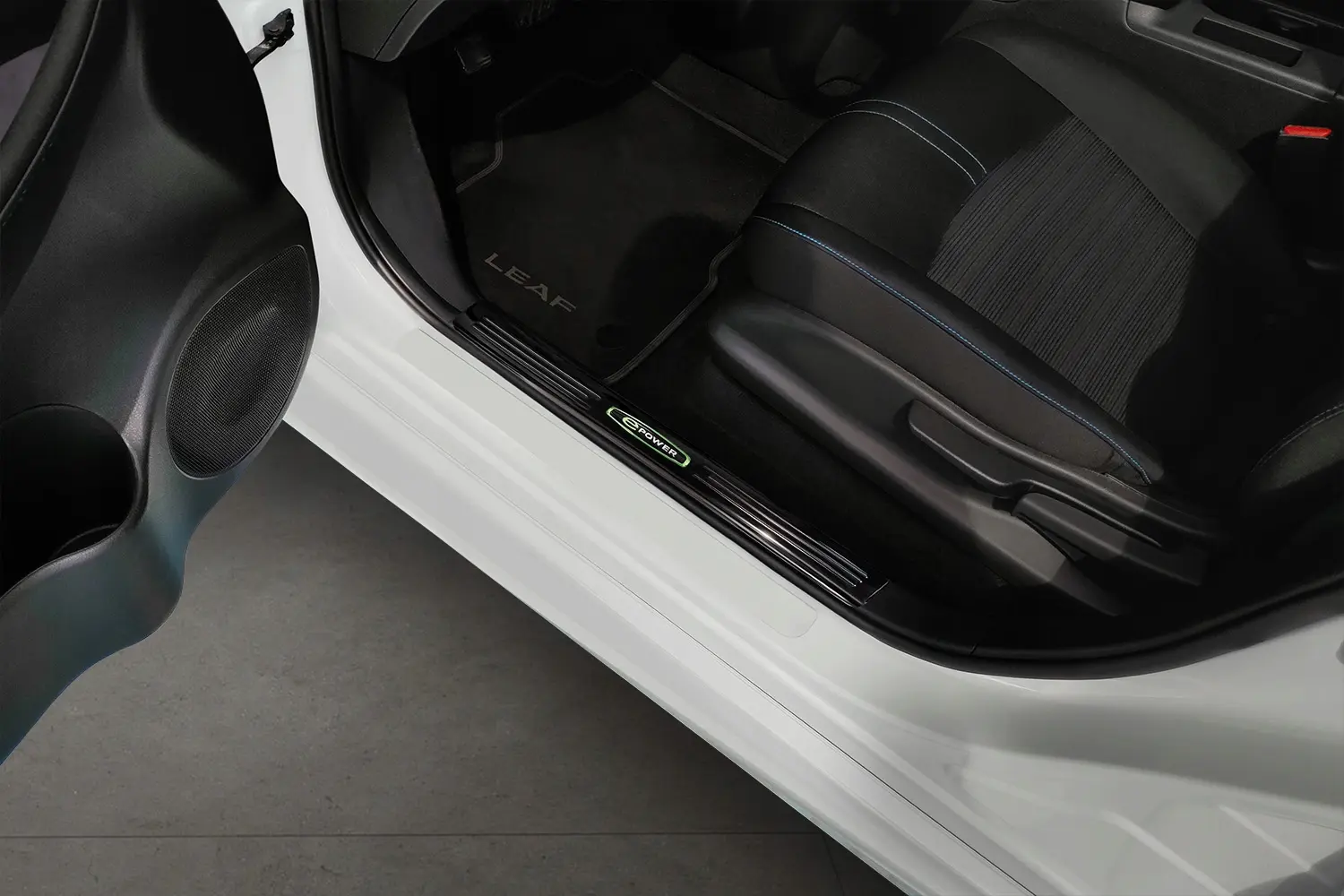 Dørbeskytter dørlister Nissan Leaf II 2017 - 2024 Image 1