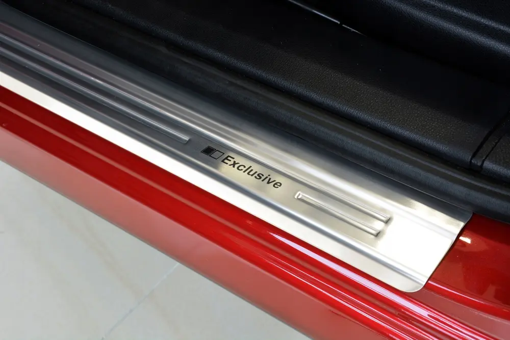 Dørbeskytter dørlister Nissan Qashqai (J10) 2007 - 2013 | Exclusive Edition Silver Image 2