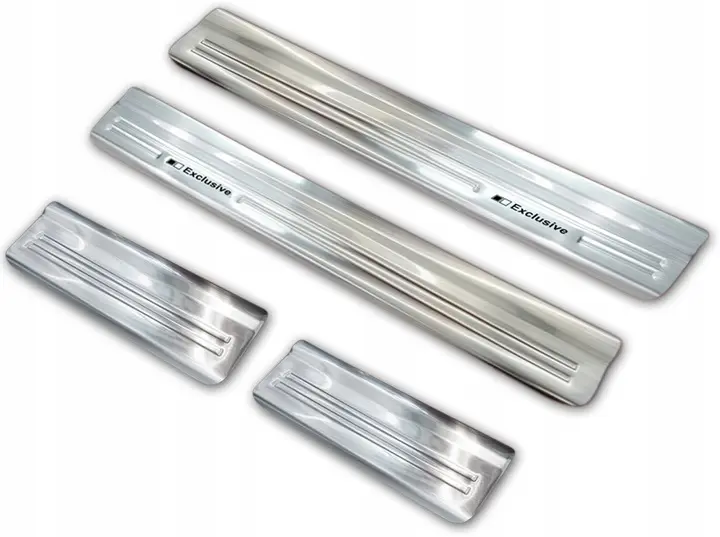 Dørbeskytter dørlister Nissan Qashqai (J10) 2007 - 2013 | Exclusive Edition Silver Image 3