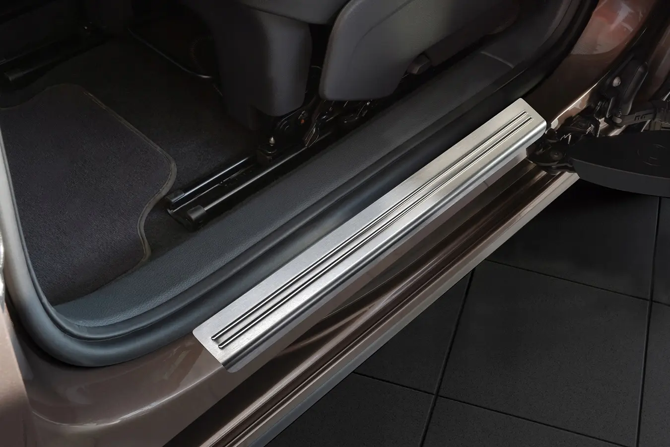 Dørbeskytter dørlister Seat Alhambra II / VW Sharan II 2010 - 2022 │ Exclusive Edition Silver