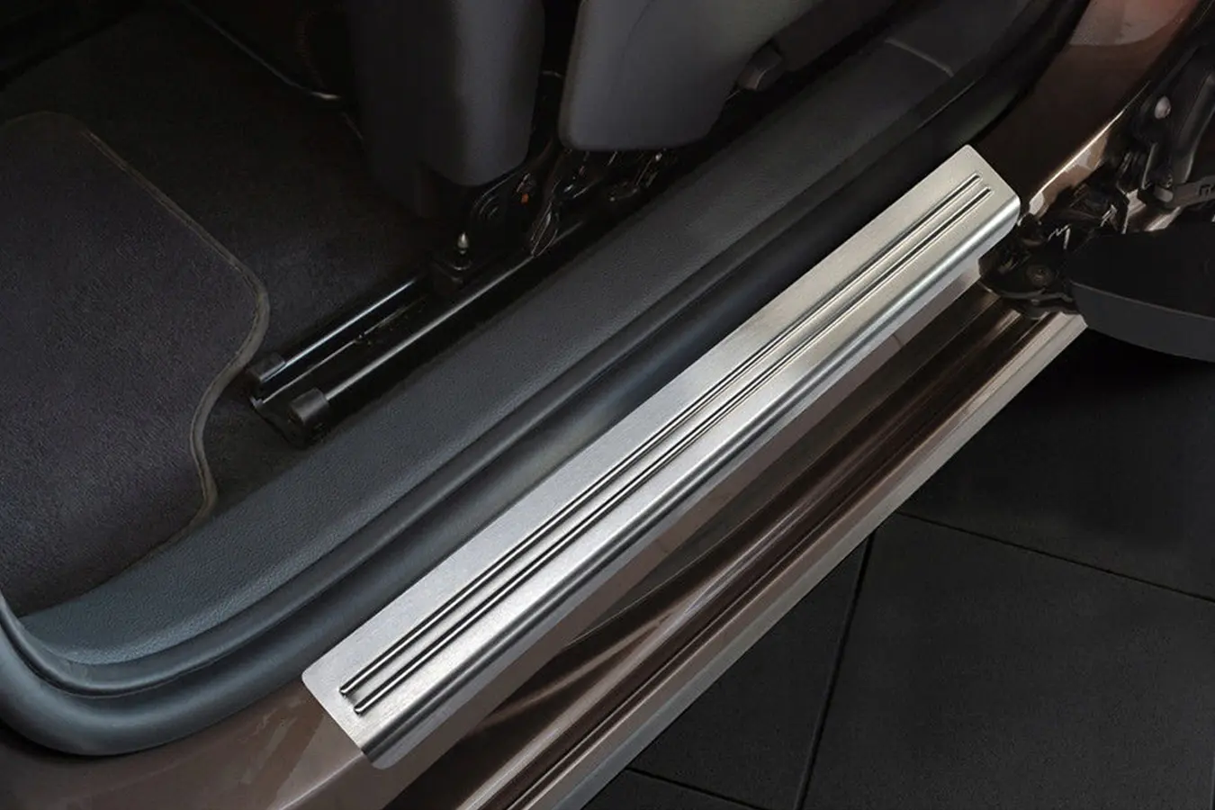 Dørbeskytter dørlister Seat Alhambra II / VW Sharan II 2010 - 2022 │ Special Edition Silver