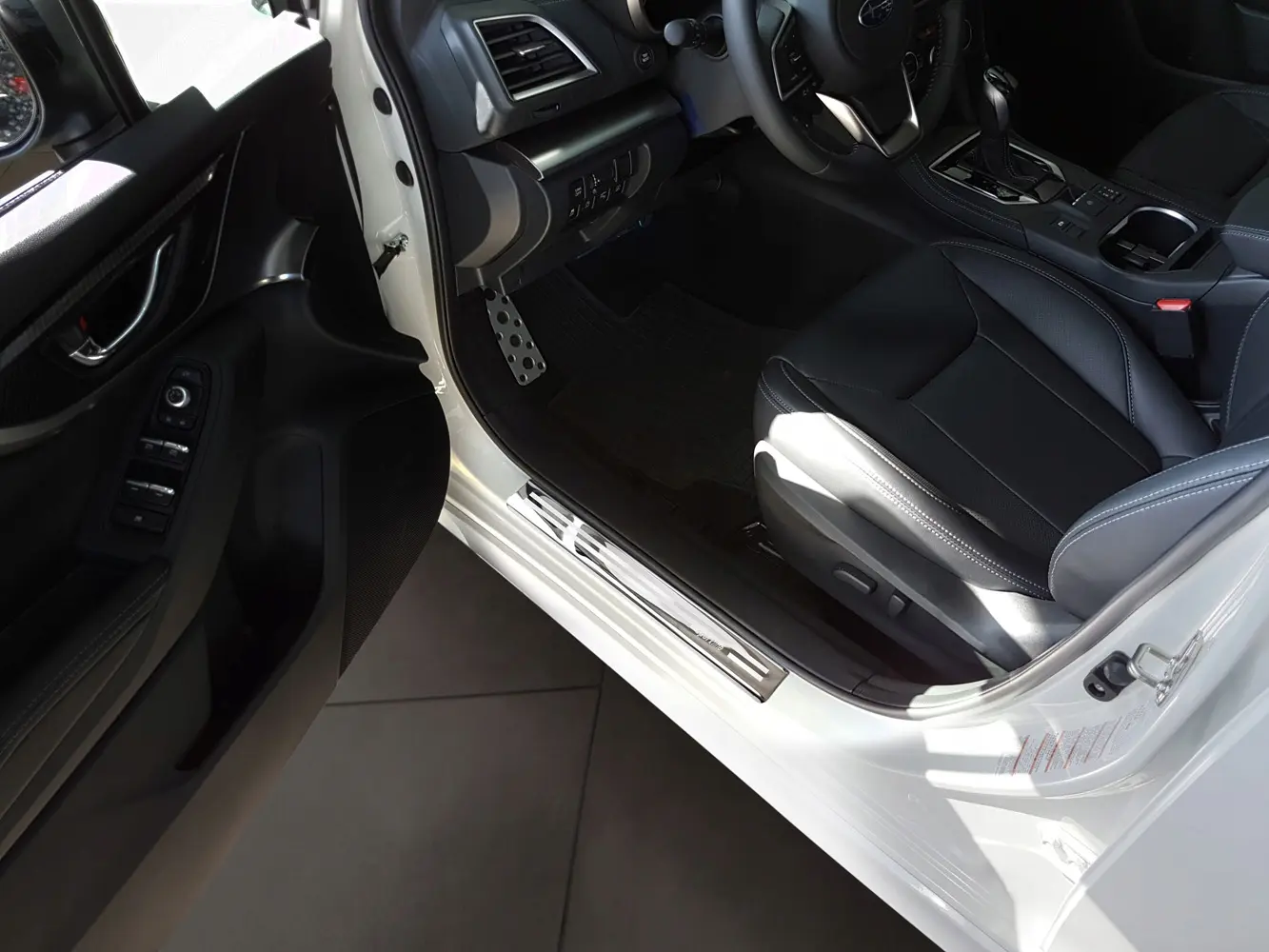 Dørbeskytter dørlister Subaru Impreza V facelift 2017-> Silver Edition