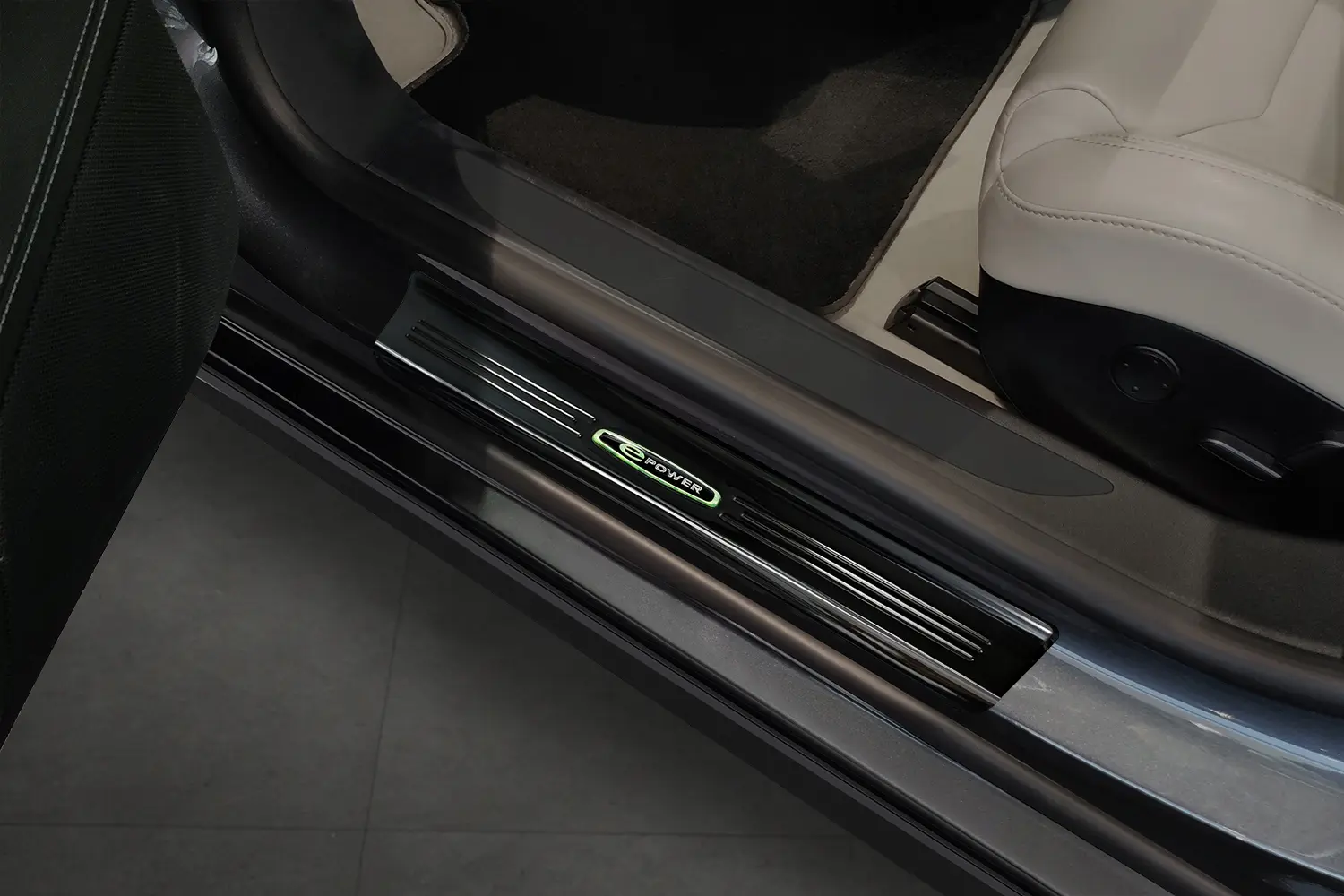 Dørbeskytter dørlister Tesla Model S 2012 - 2021 Image 1