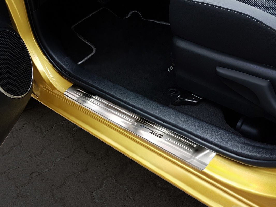 Dørbeskytter dørlister Toyota Yaris III 2011-2019