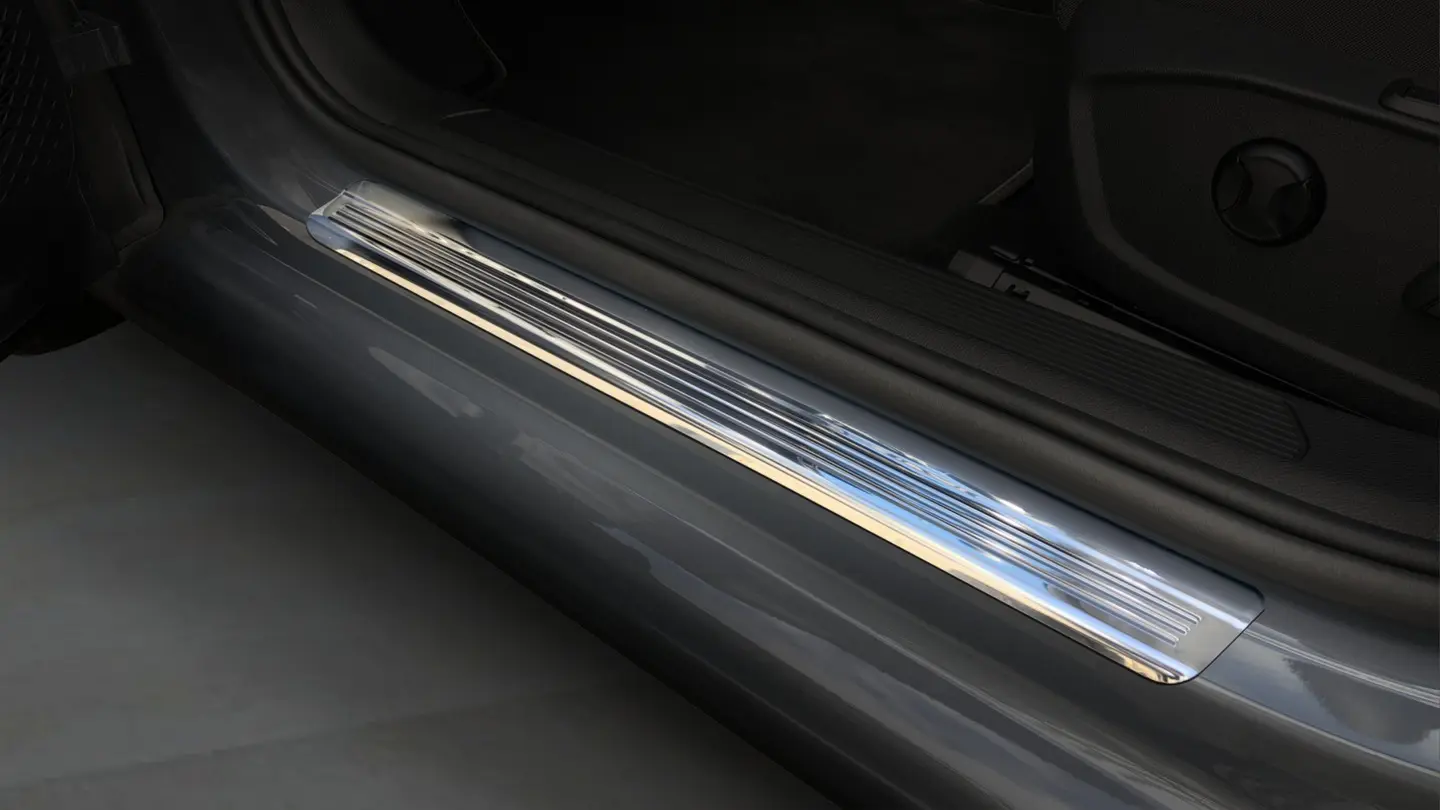 Dørbeskytter dørlister Volkswagen Golf VIII 2019-> Silver Edition