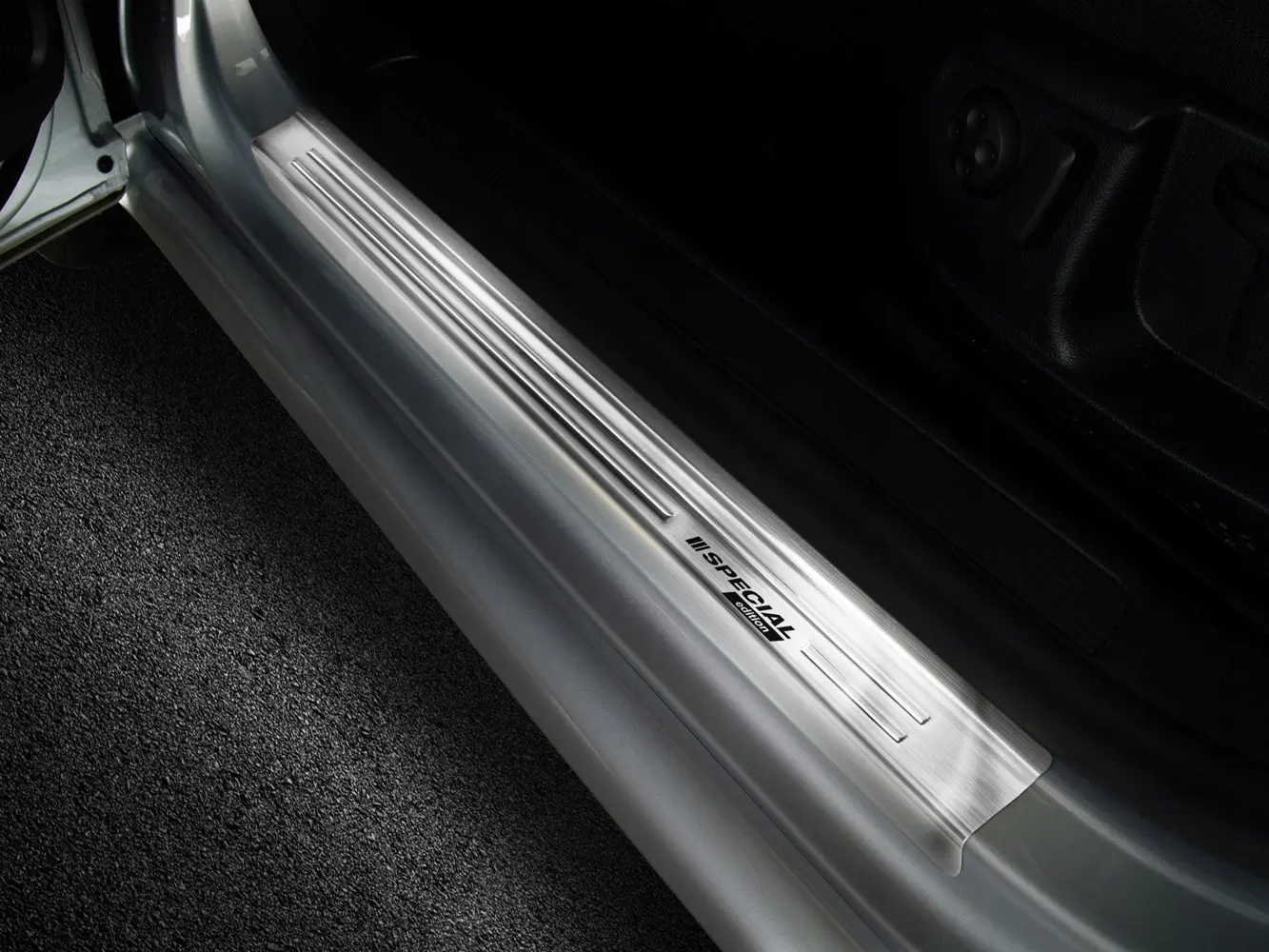 Dørbeskytter dørlister Volkswagen Passat B6 2005-2010/Volkswagen Passat B7 2010-2014 Special Edition Silver
