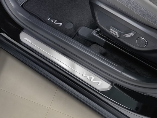 Dørlister Kia EV5 2025 -> │ Dørsterskler beskyttelse Genuine® Entry Guards - sett 4 stk. Image 1
