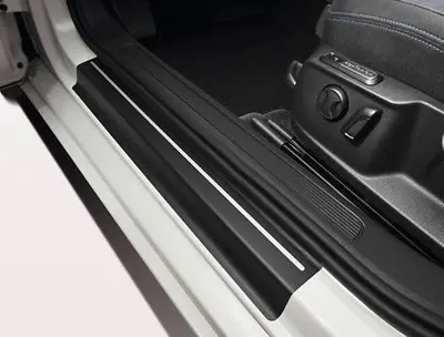 Dørterskelbeskyttere VW Passat B8 2014 - 2023 | Genuine® PPF Beskyttelsesfolie i dørterskel - Black / Silver – bilde 3