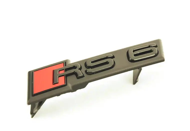 Emblem Audi RS6 (C8) 2020-> | Black Glossy / Red – bilde 7