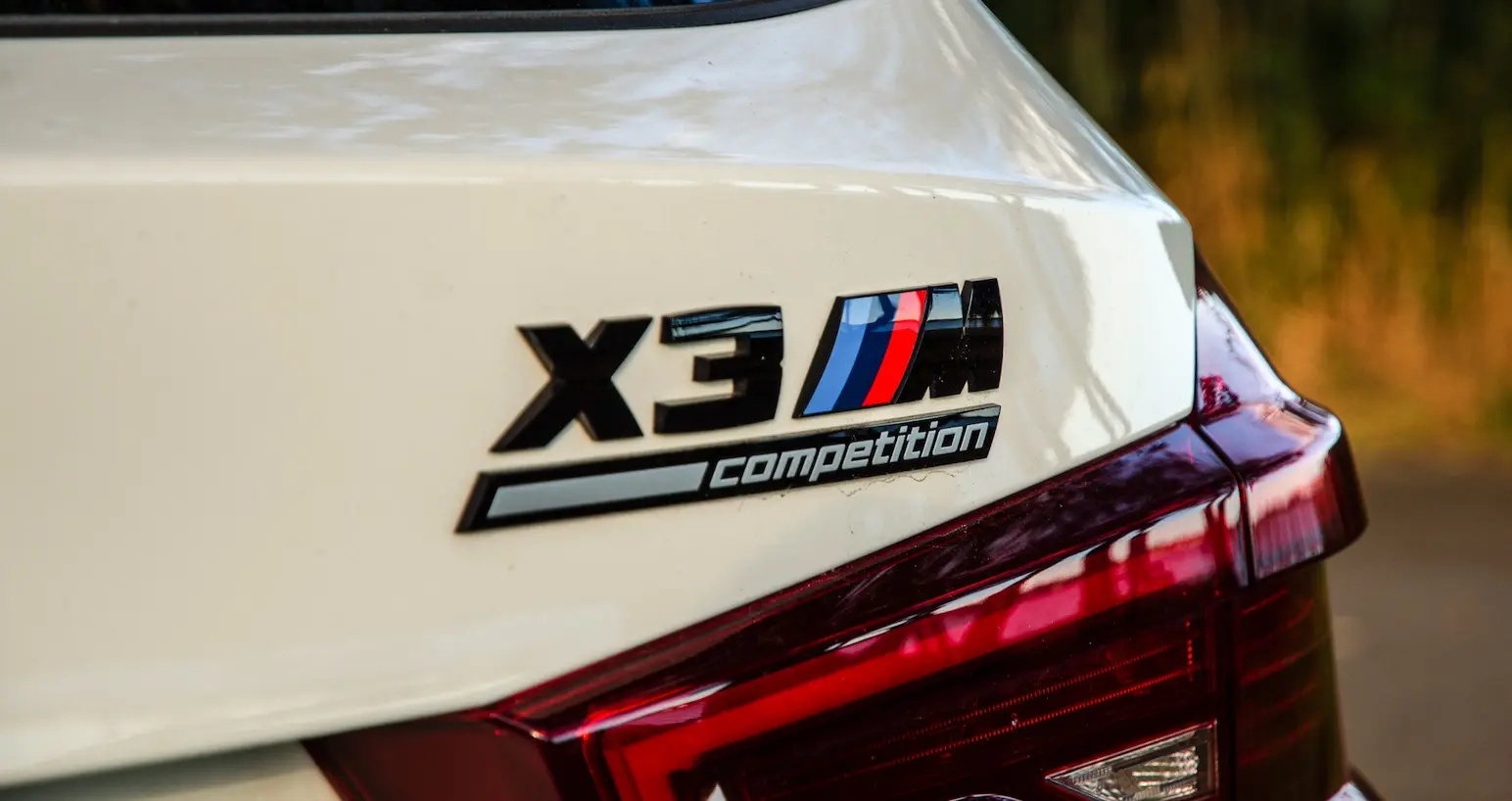 Emblem bakluke BMW X3 M Competition Black  Image 4