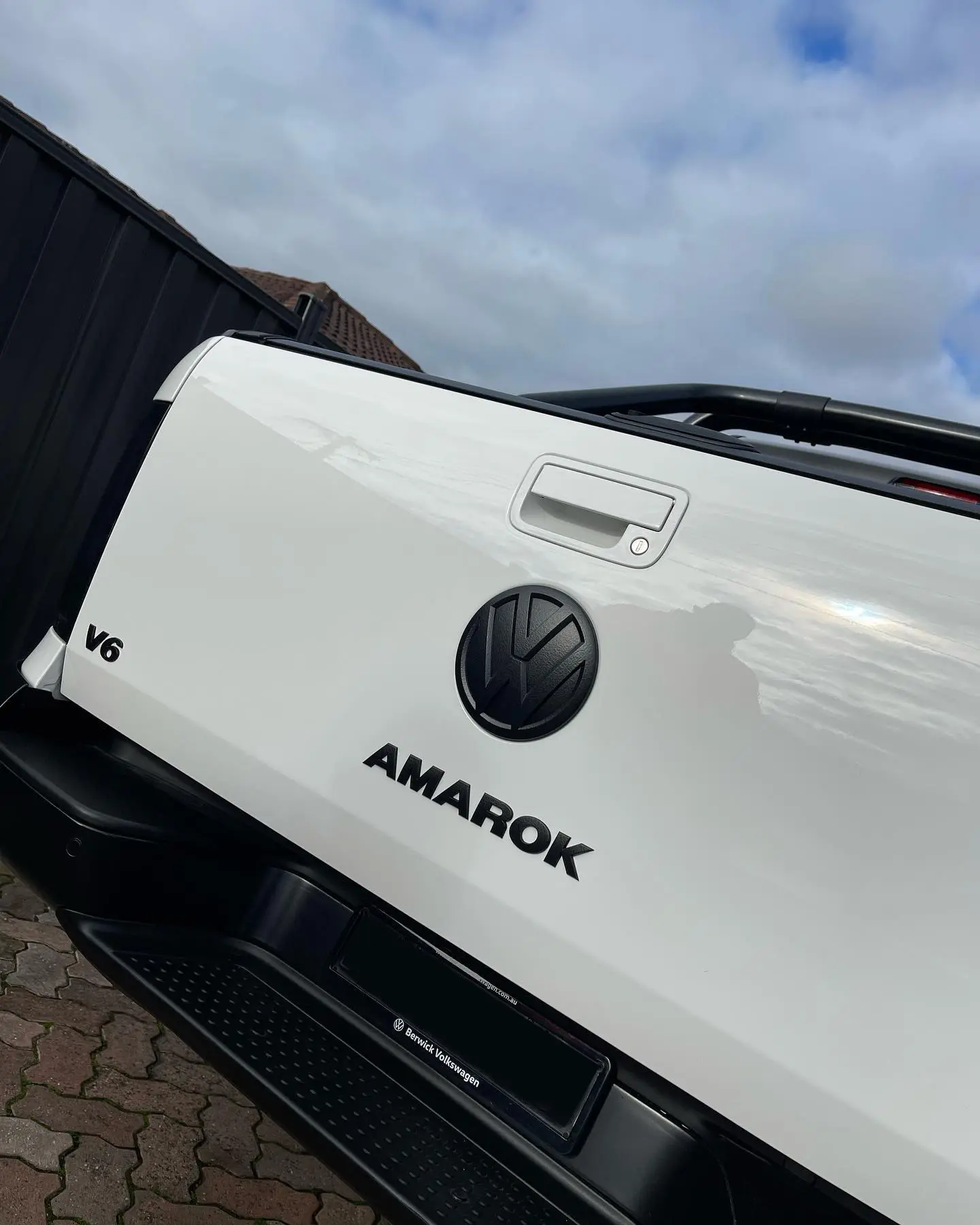 Emblem bakluke VW Amarok I 2016 -2020 │ Genuine® VW Monte Carlo Black Matt
