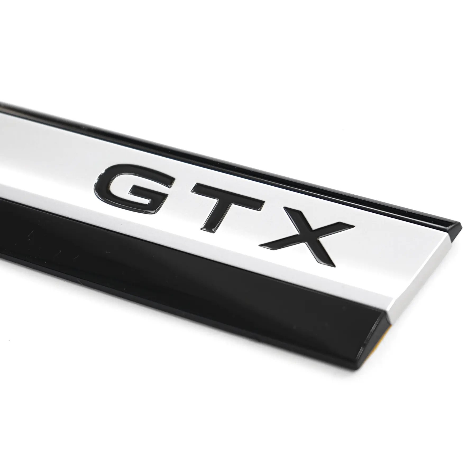 Emblem GTX bokstaver VW ID.4 / VW ID.5 (venstre side) – bilde 2